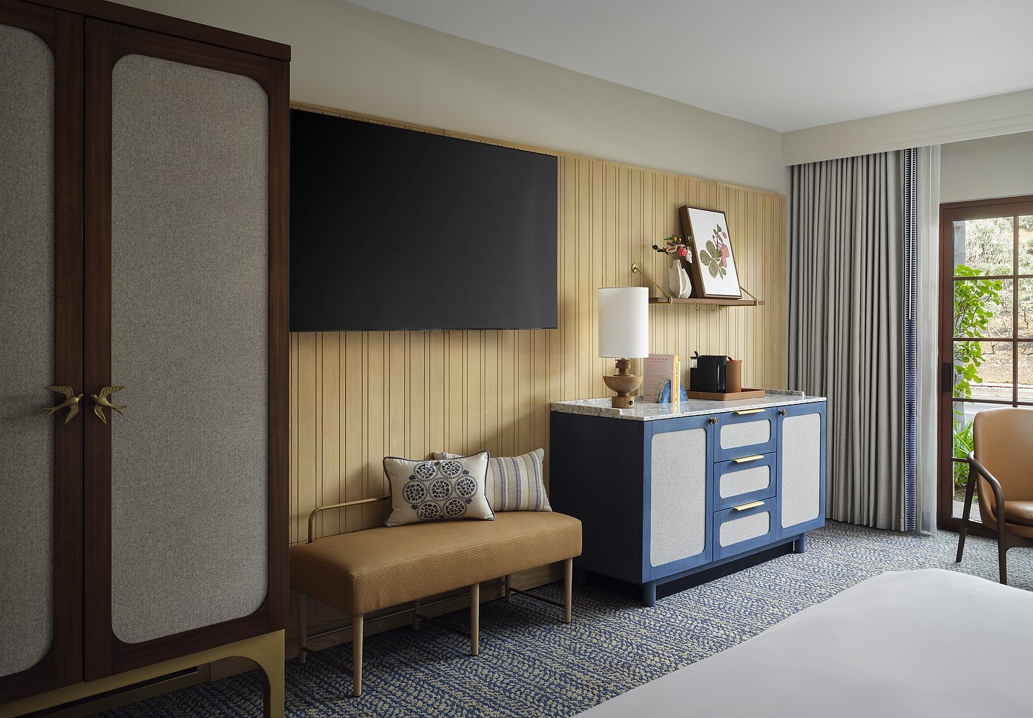 HOTEL SOLEA room 2238 king TV area.JPG