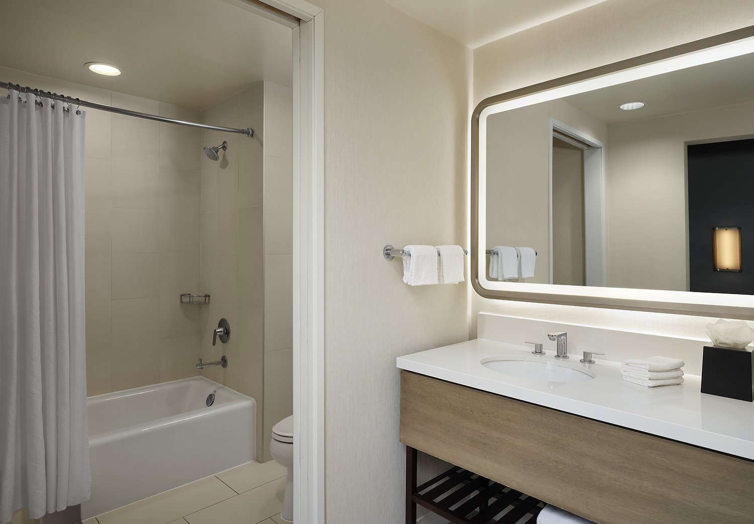 HOTEL SOLEA room 4102 family suite bath.JPG