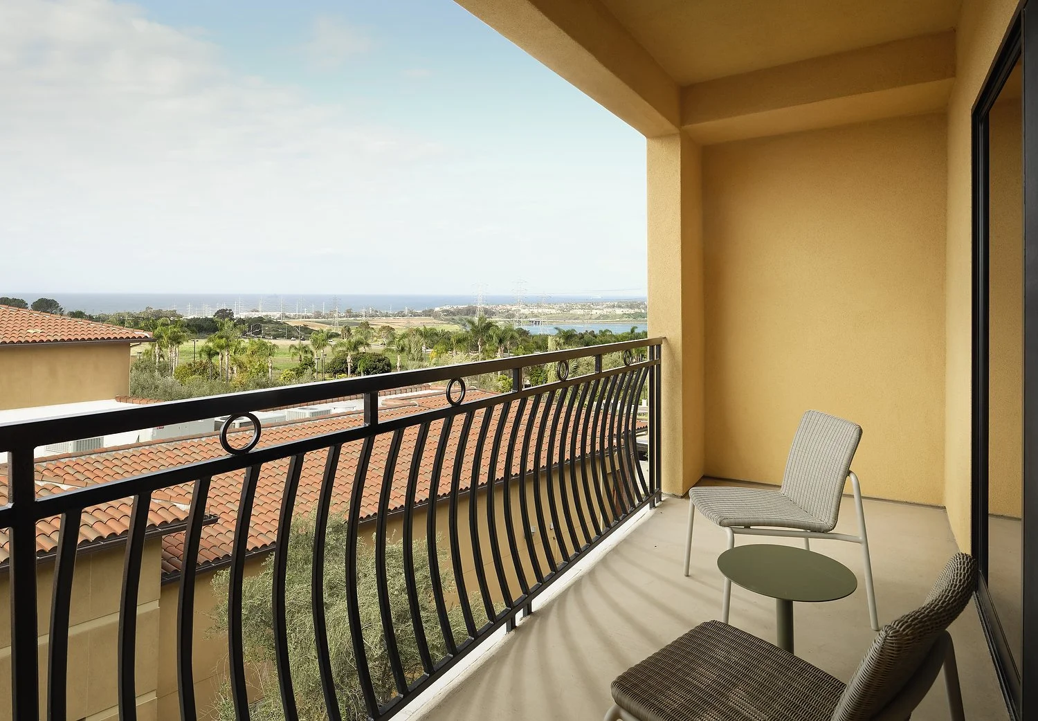 HOTEL SOLEA room 4404 family suite W balcony balcony.JPG