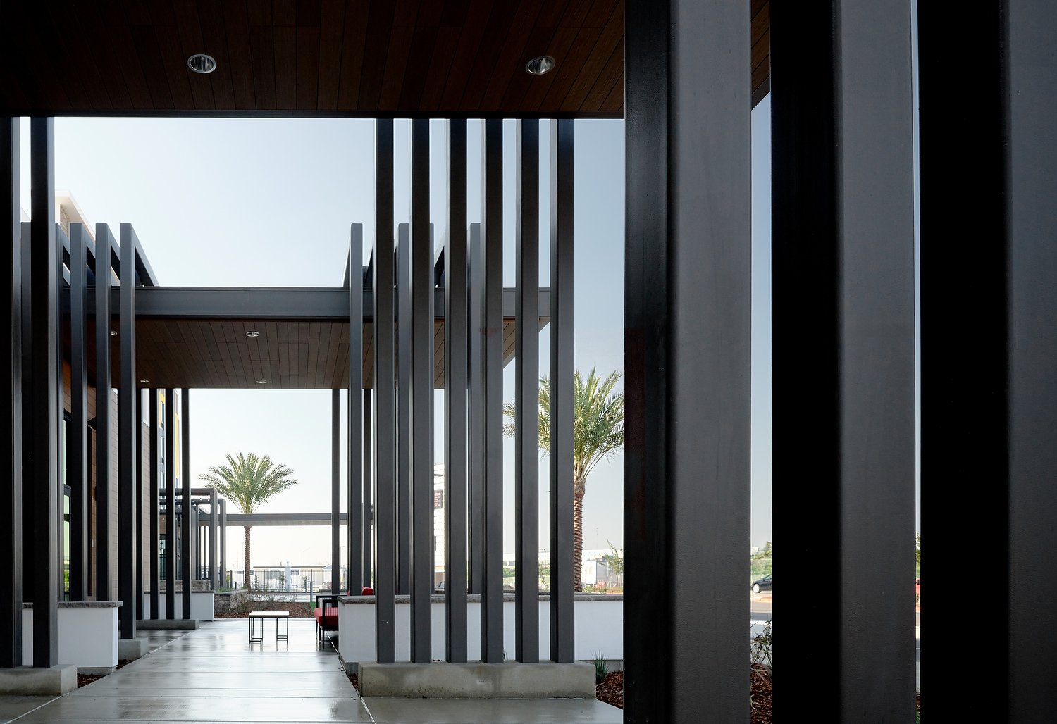 Merced HGI outdoor prefunction patioo.JPG