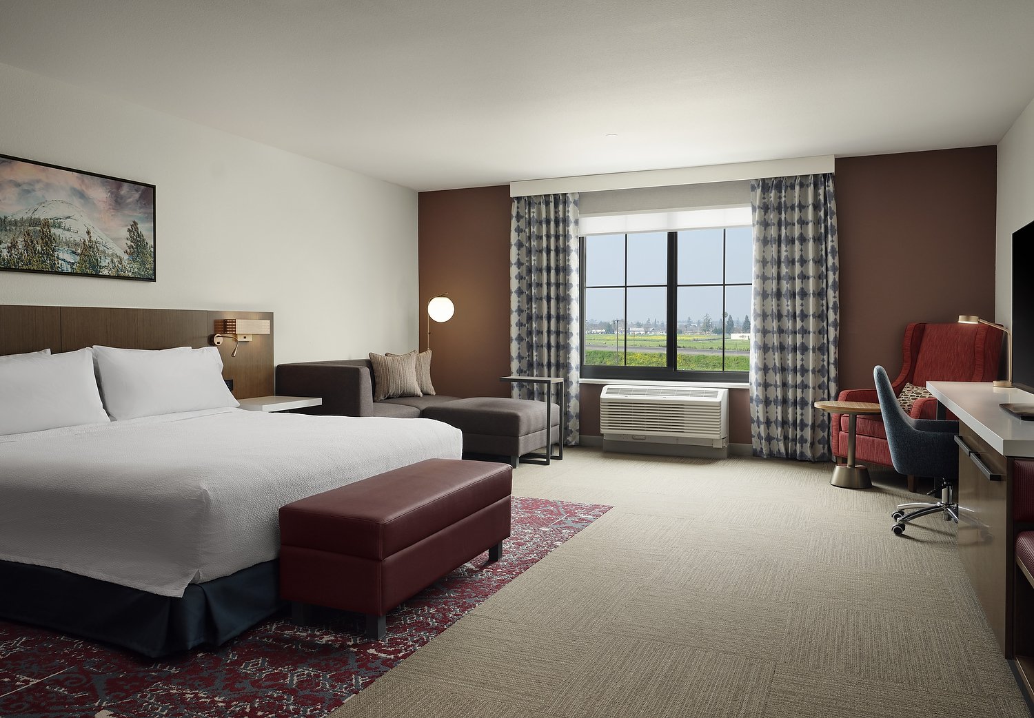 Merced HGI rm 317 ada king with couch.JPG