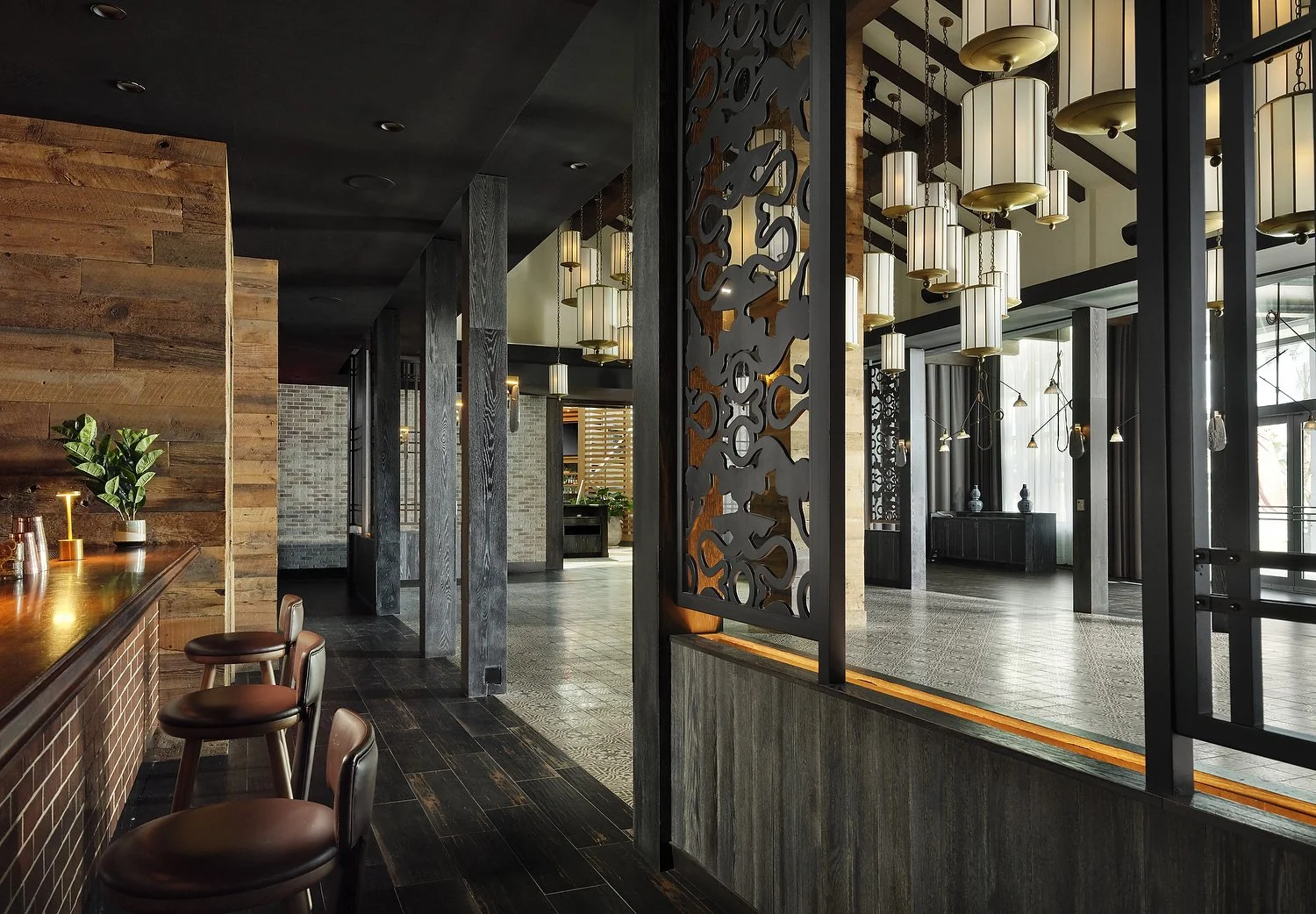 The Diplomat E (1).JPG