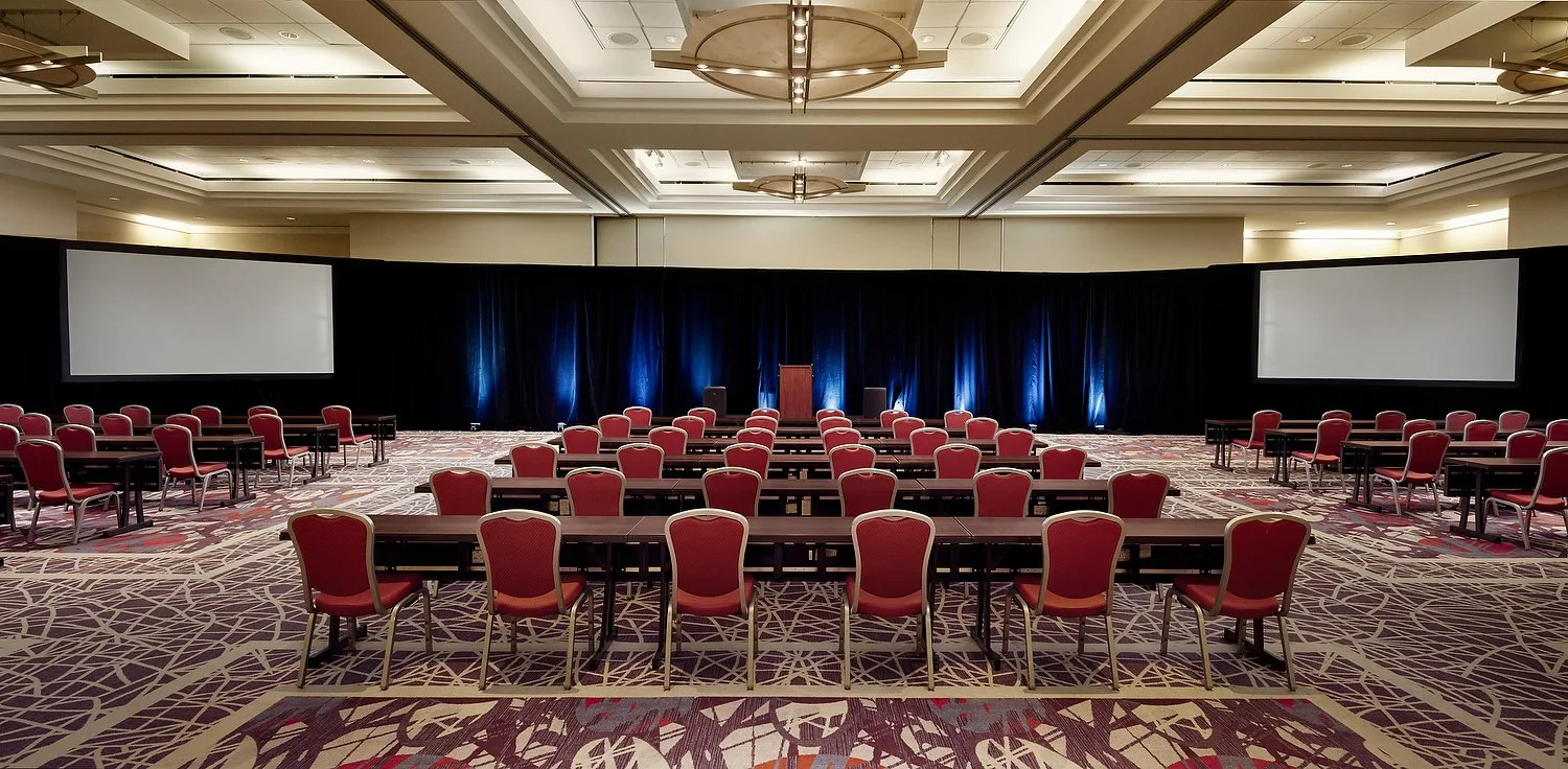 EMBASSY SUITES CHICAGO  mississippi C v2.JPG