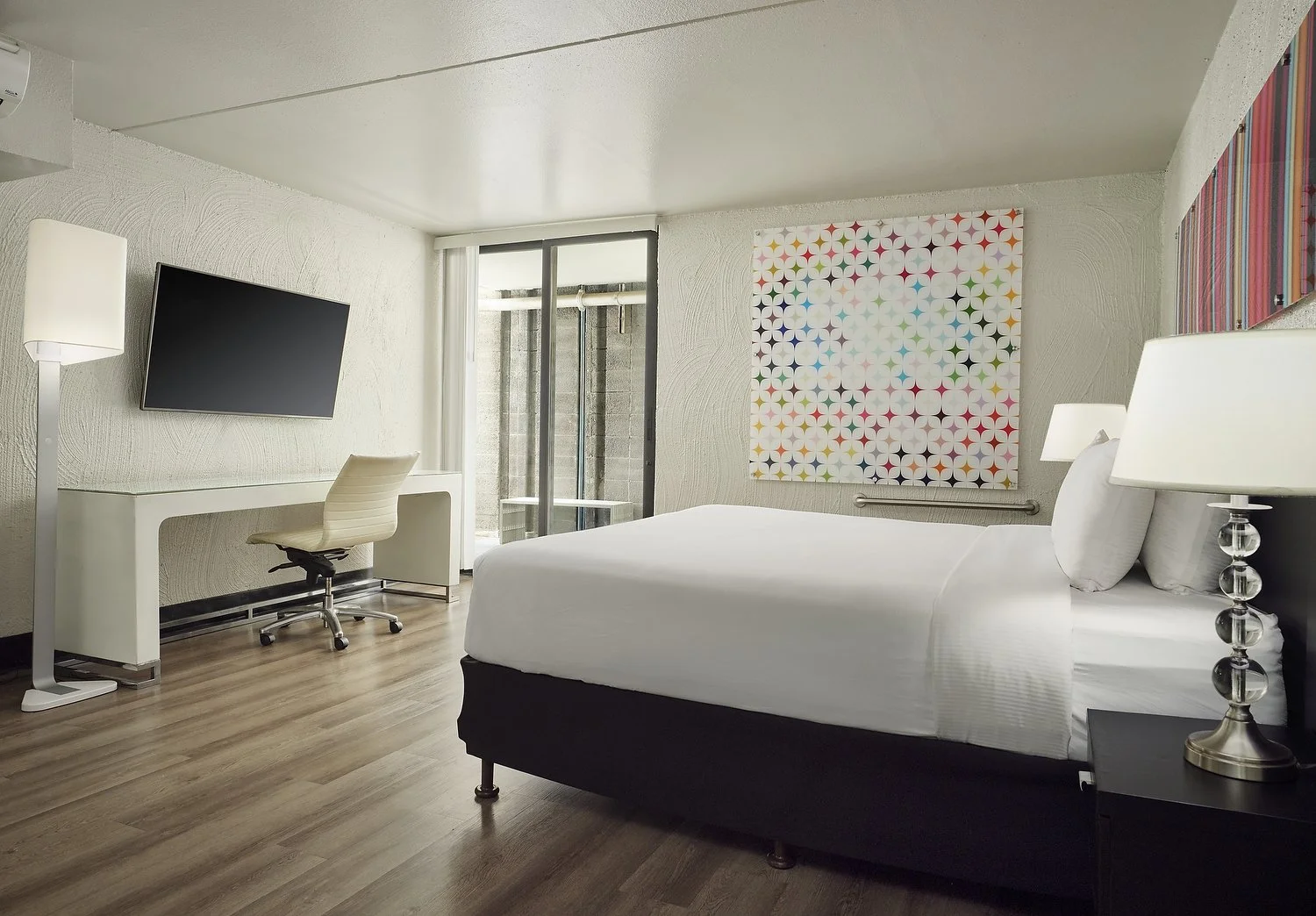 Phoenix clarendon room 231 ADA king.JPG