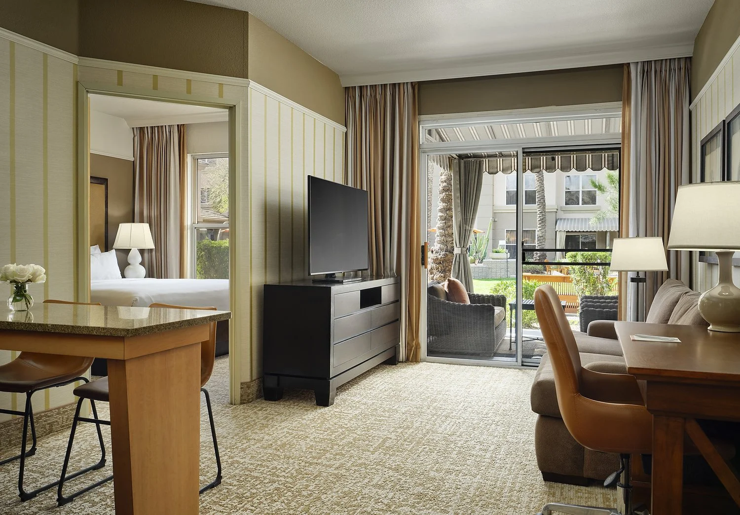 PHOENIX SONESTA room 164 1 bedroom king W patio.JPG