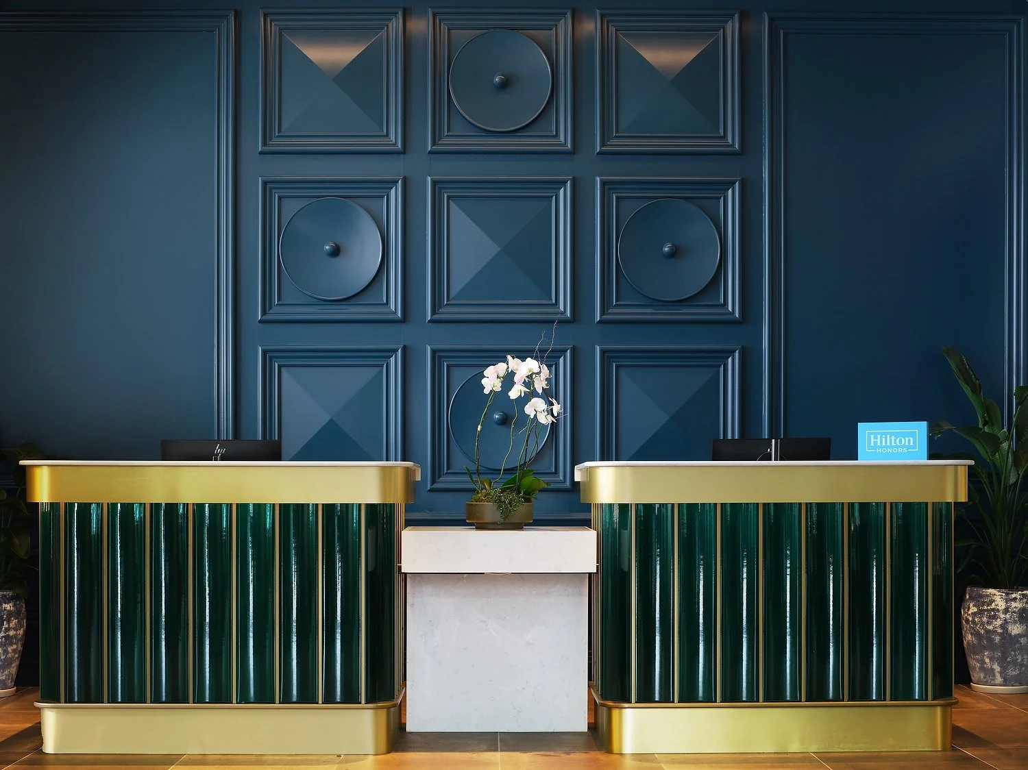 Tempo Nashville front desk.JPG