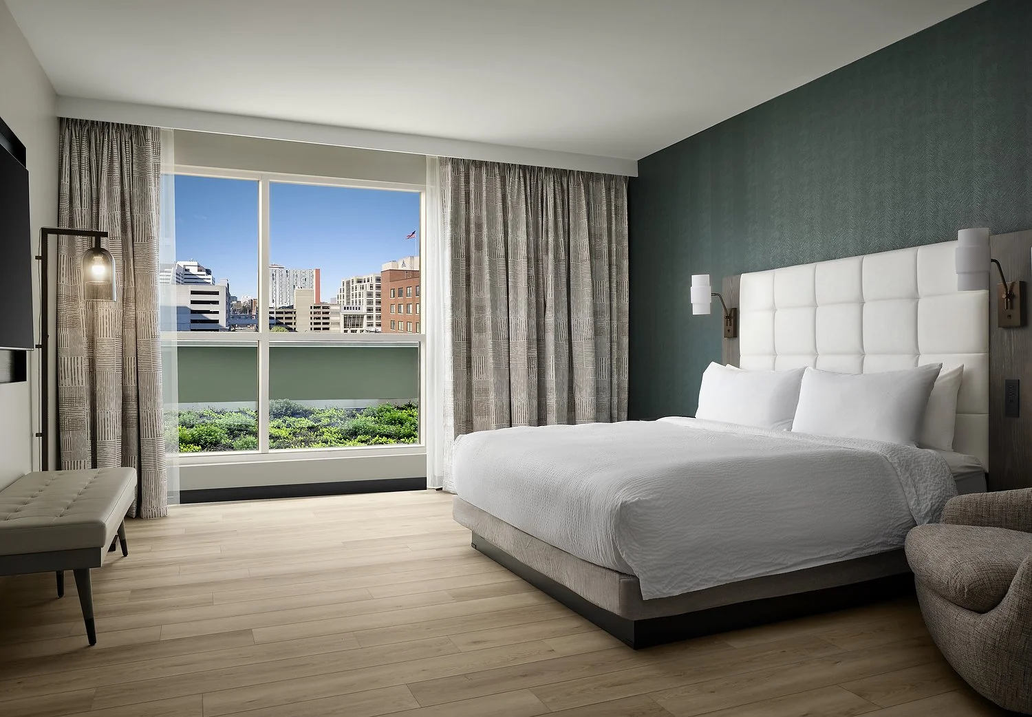 Tempo Nashville rm 607 Garden View king.JPG