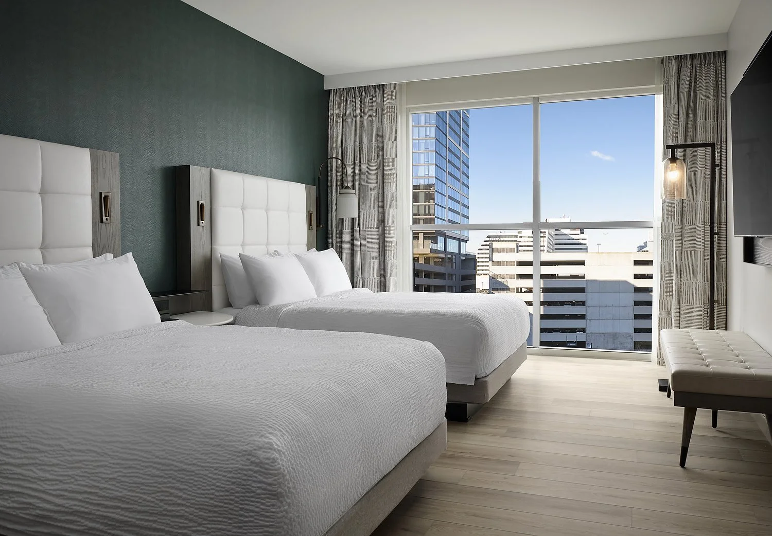 Tempo Nashville room 1133 2 queen v3.JPG