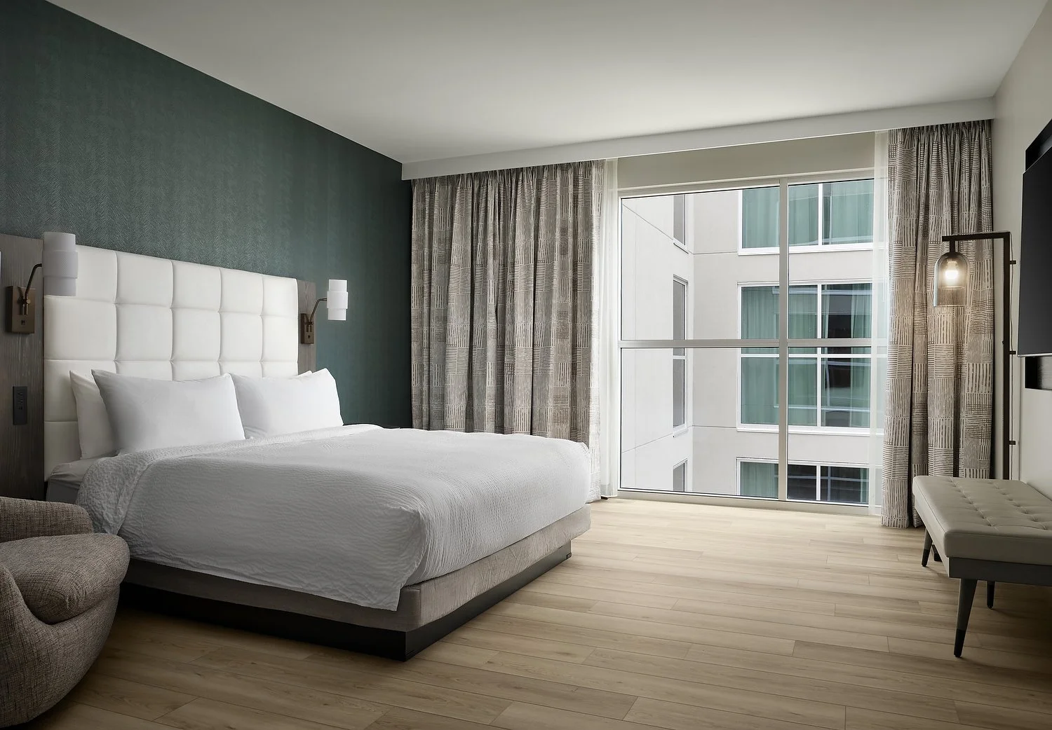 Tempo Nashville room 1134 large king v2.JPG