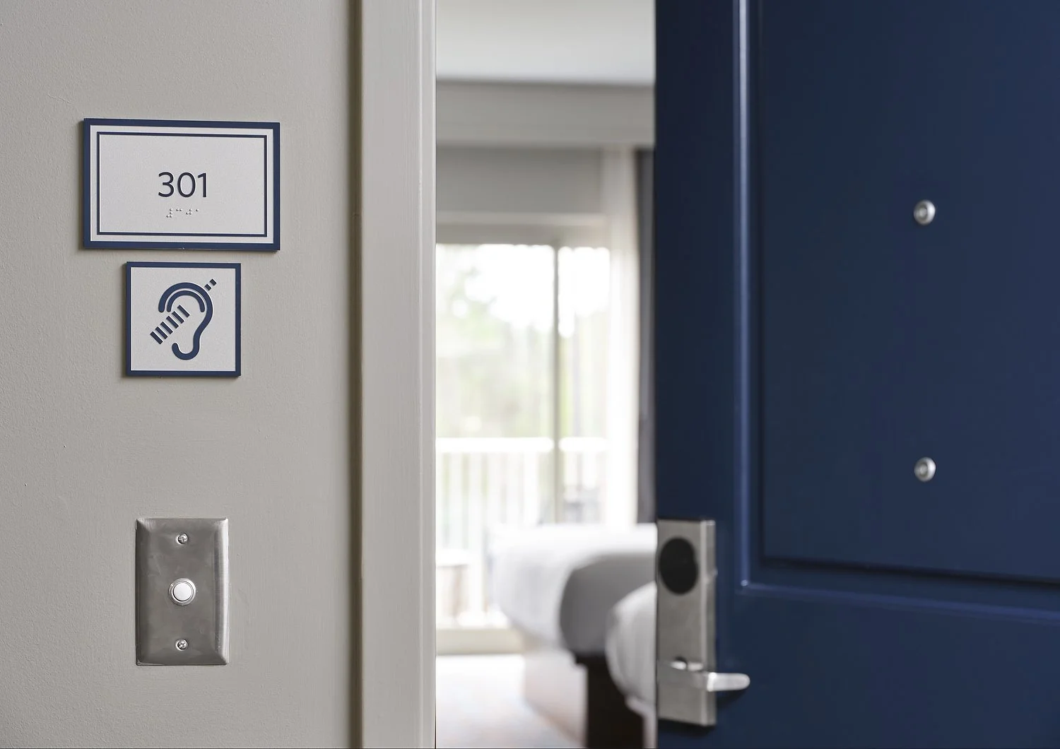 MH_MARSHA_Auburn marriott room 301 door.tif.JPG