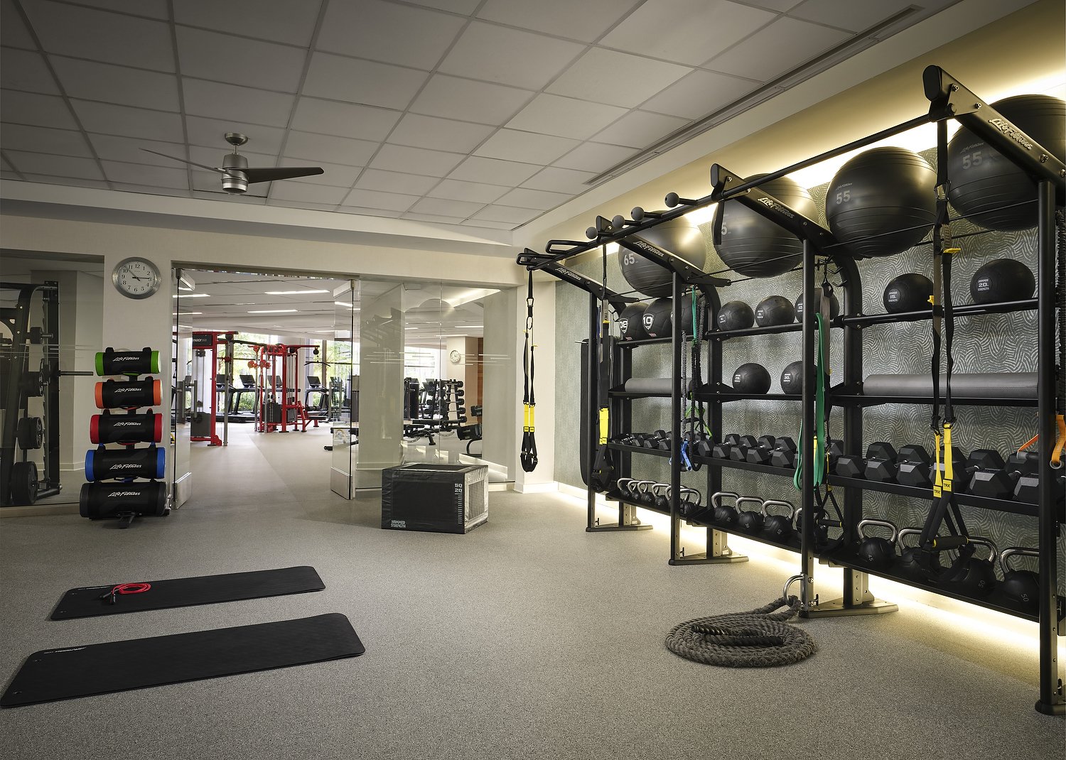 marriott marquis fitness center 2 v3.JPG