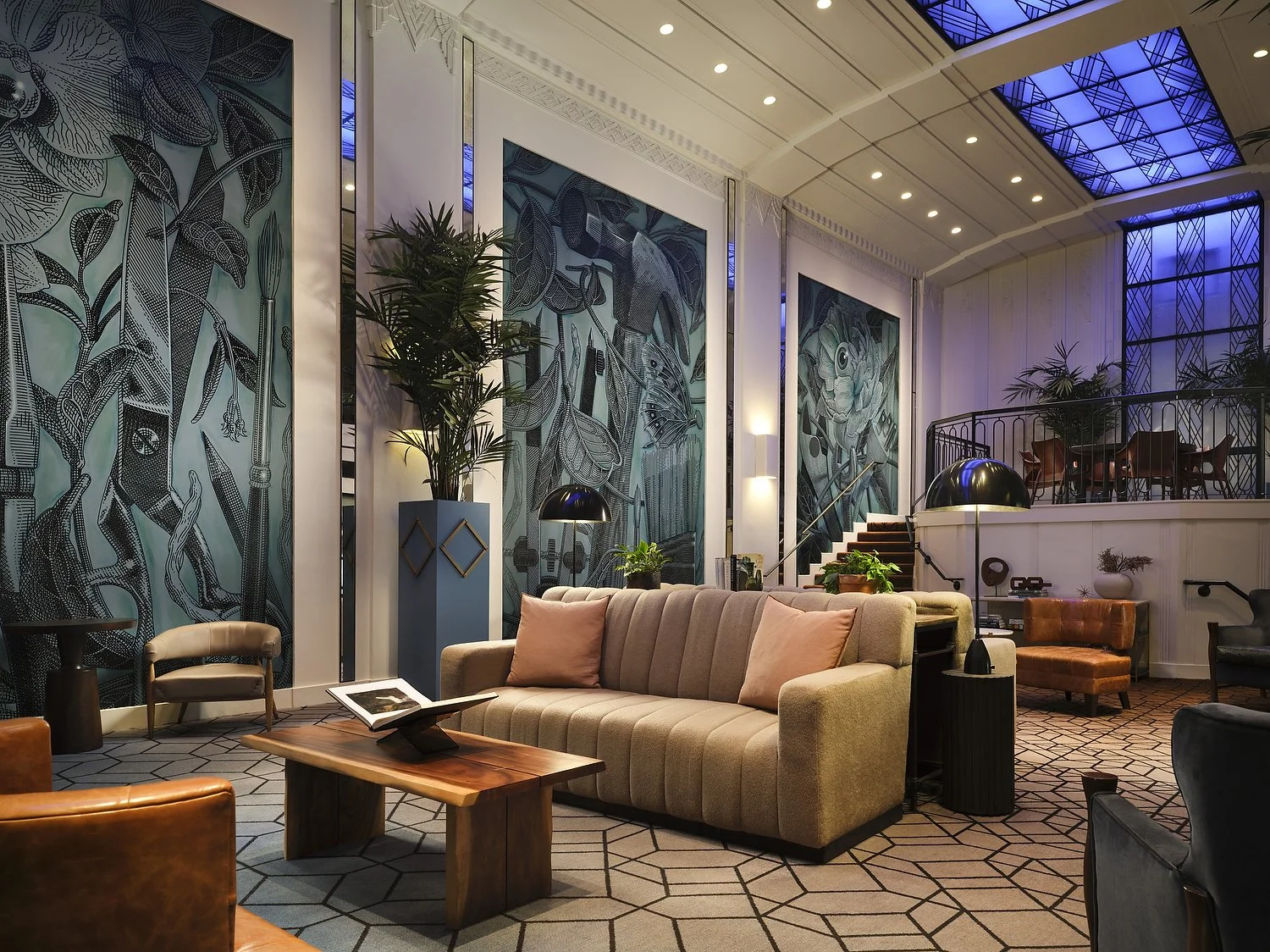 HOTEL THEODORE B1.JPG