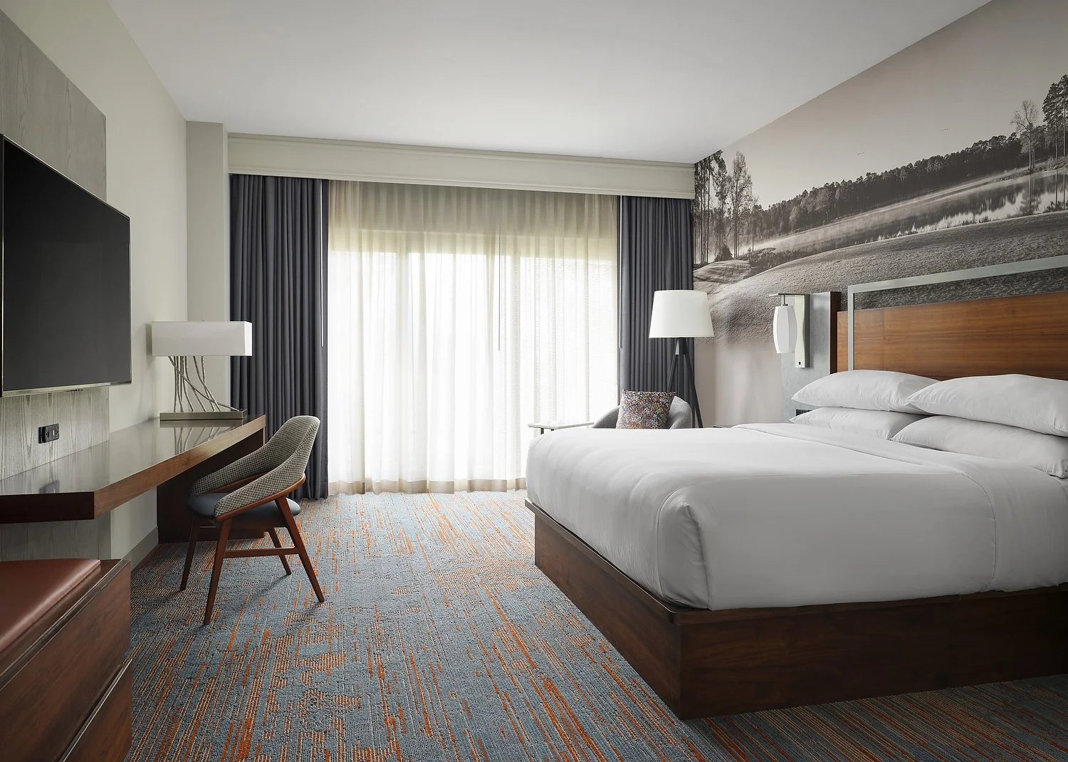 MH_MARSHA_Auburn marriott room 312 king w balcony.tif.JPG