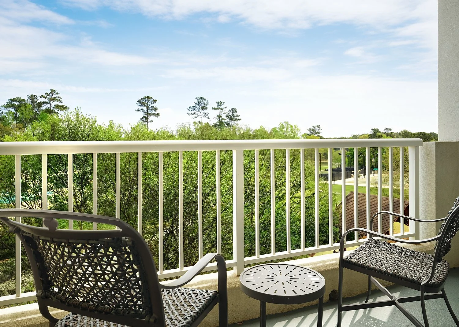 rm258 2 queen balcony (Edited).JPG