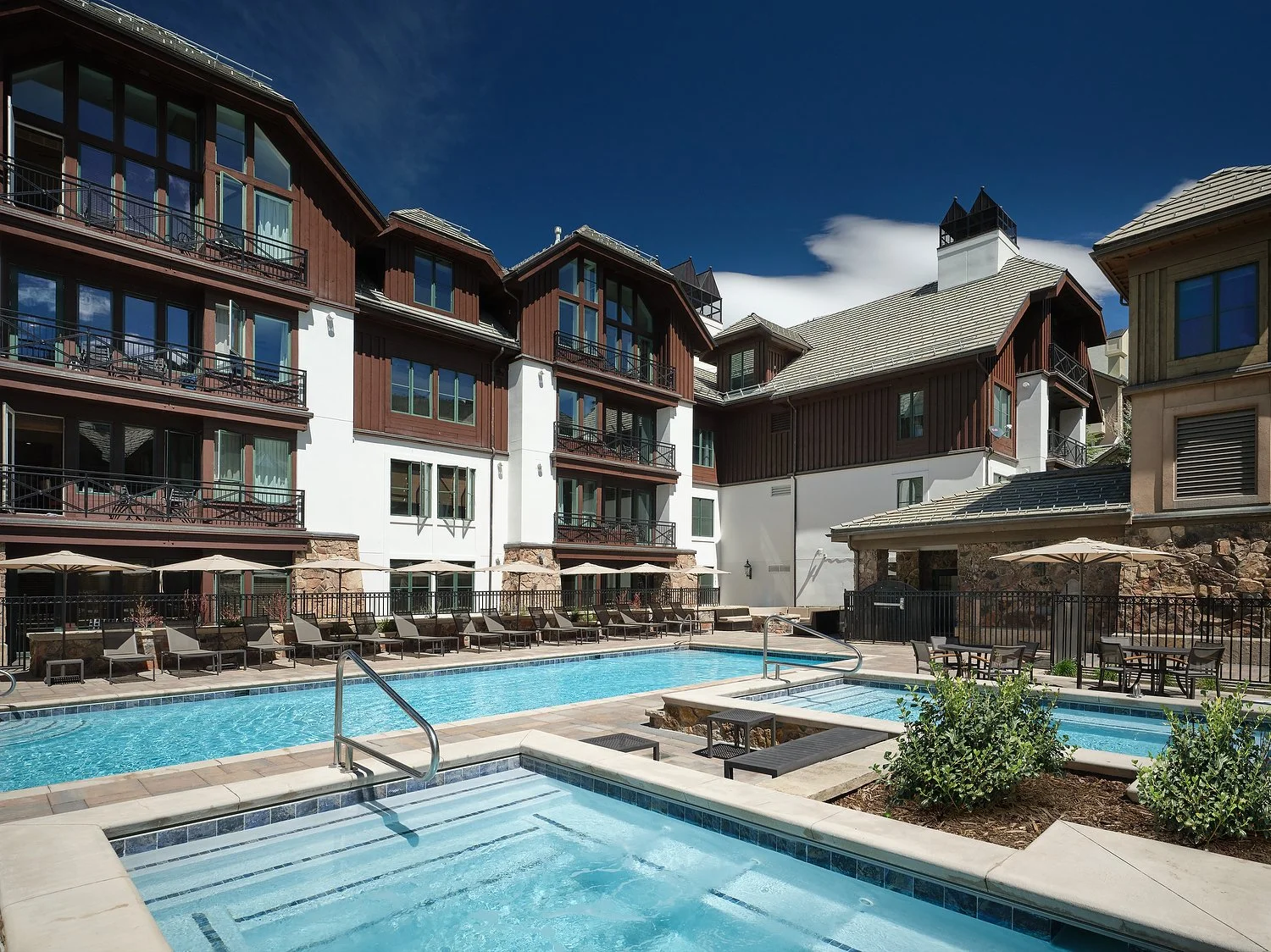 Beaver Creek Mountain lodge exteriorA.JPG