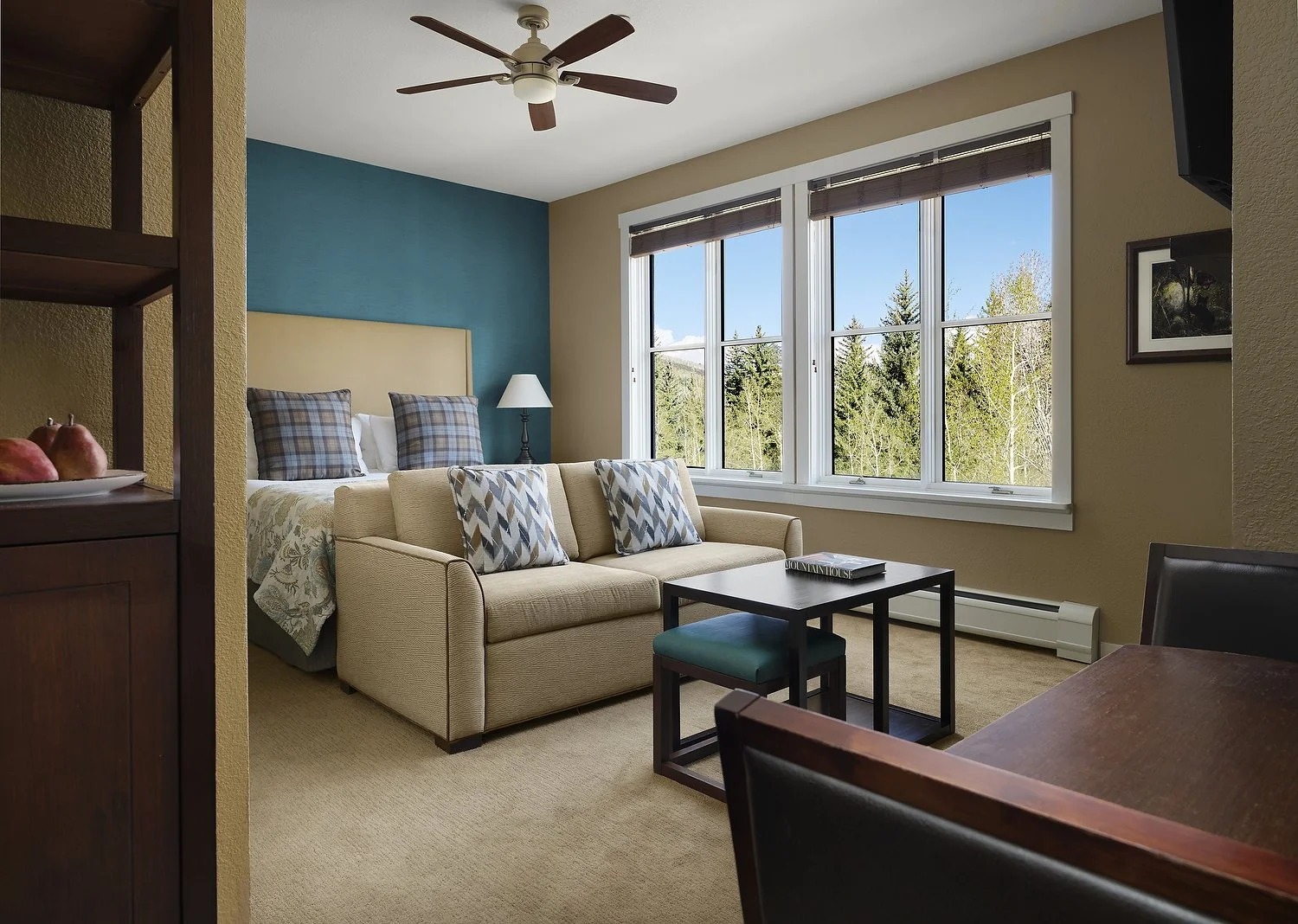 Beaver Creek Mountain lodge rm136 studio suite.JPG