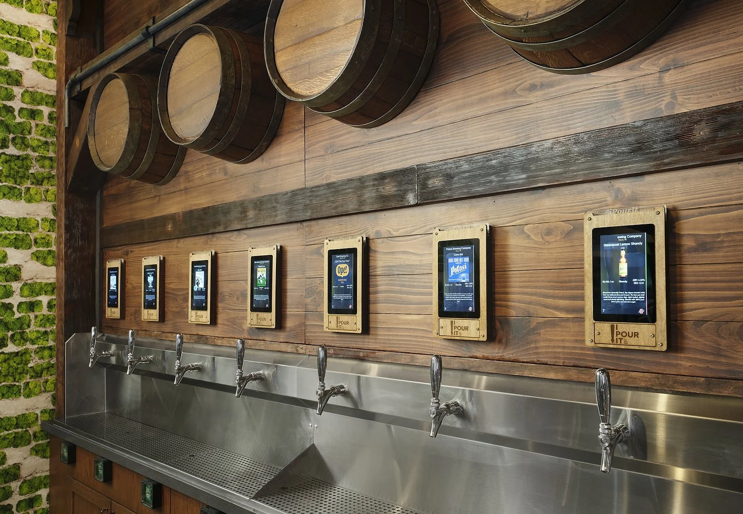 Dellshire HEROS HALL TAP WALL.JPG