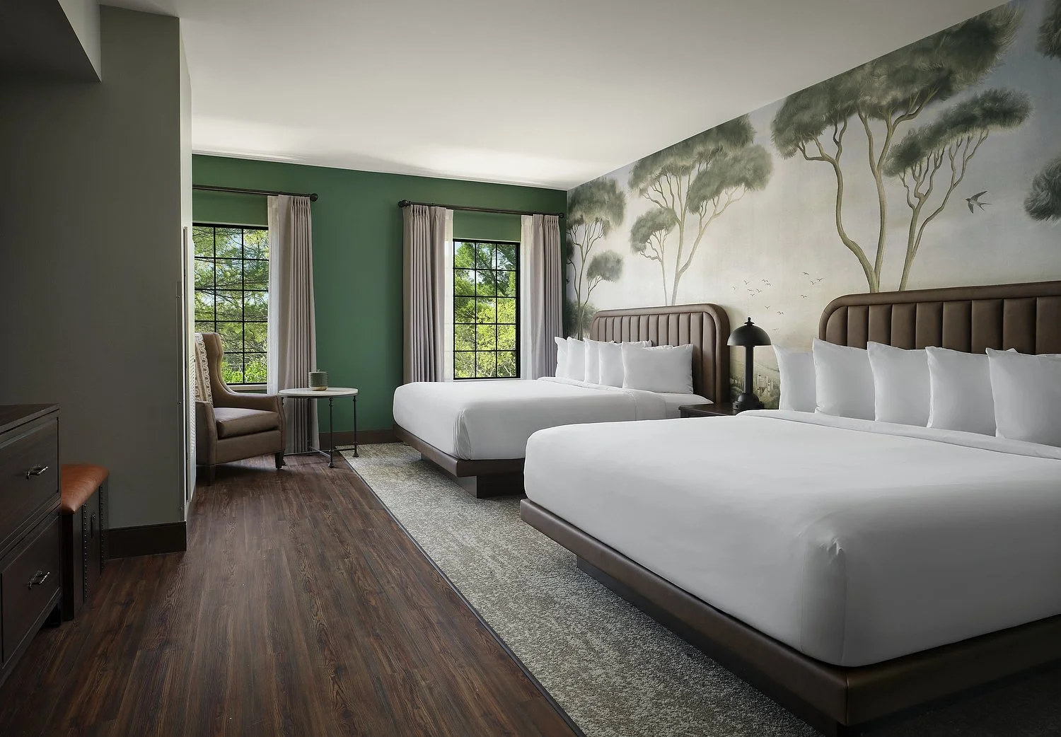 Dellshire room 3220 earl suite bedroom.JPG