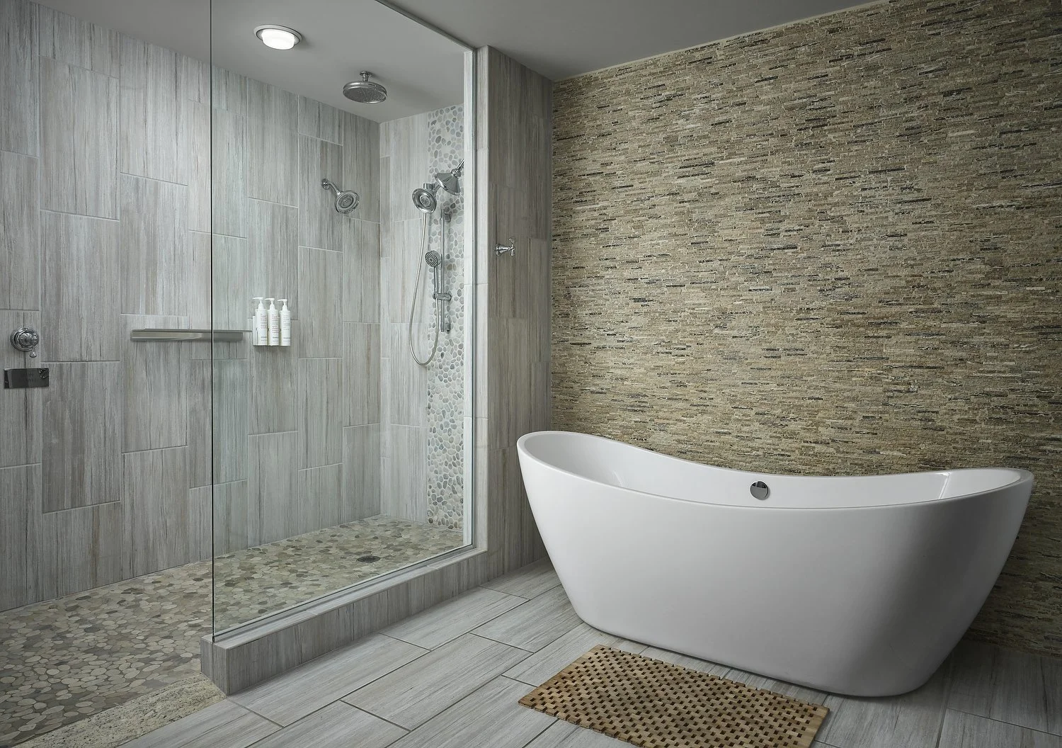 MH_CSGAB_rm400_presidential_suite_bathtub.JPG