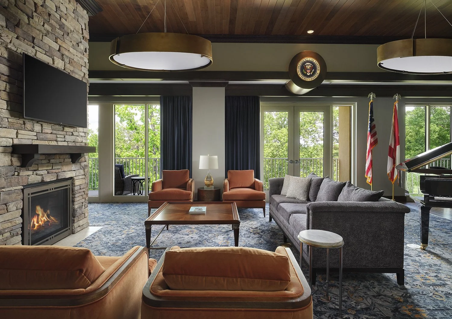 MH_CSGAB_rm400_presidential_suite_living.JPG