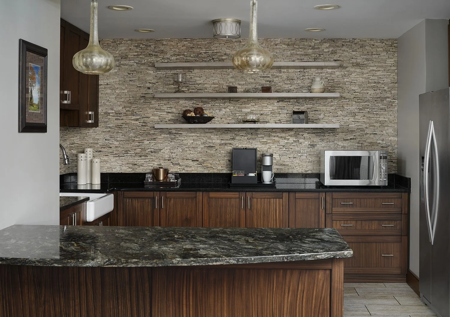 MH_CSGAB_rm457_governors_suite_kitchen.JPG