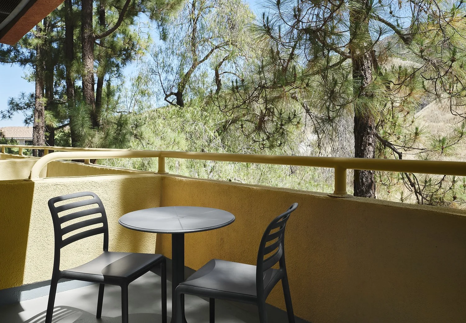 SH_BURAH_RM324_balcony.JPG