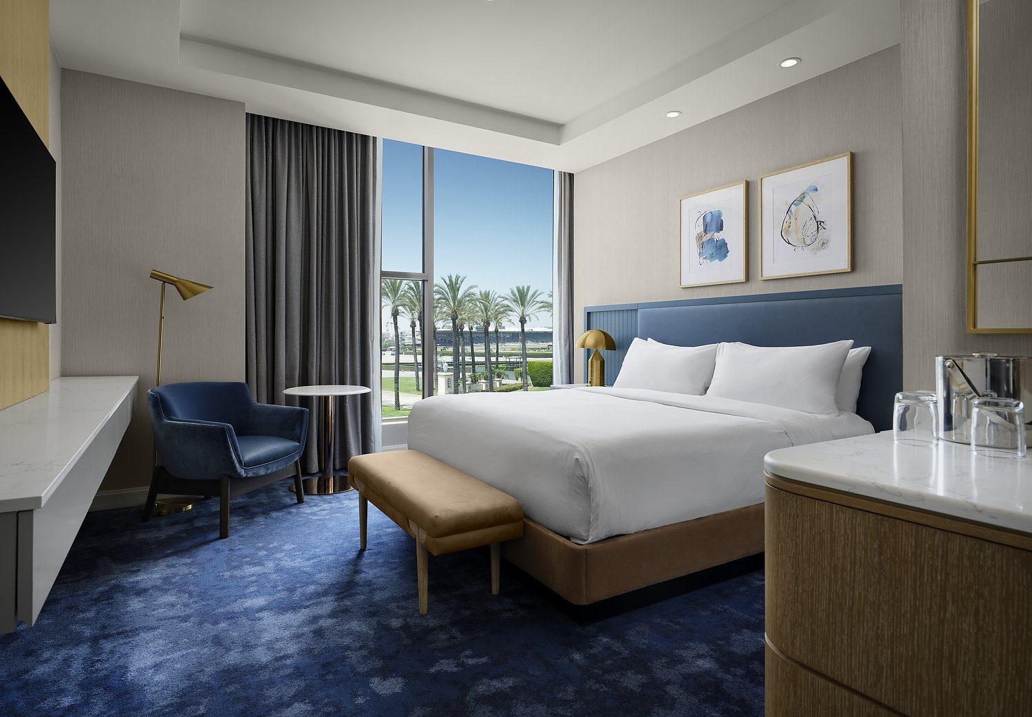 Arcadia Hillton room 314 king track view.JPG