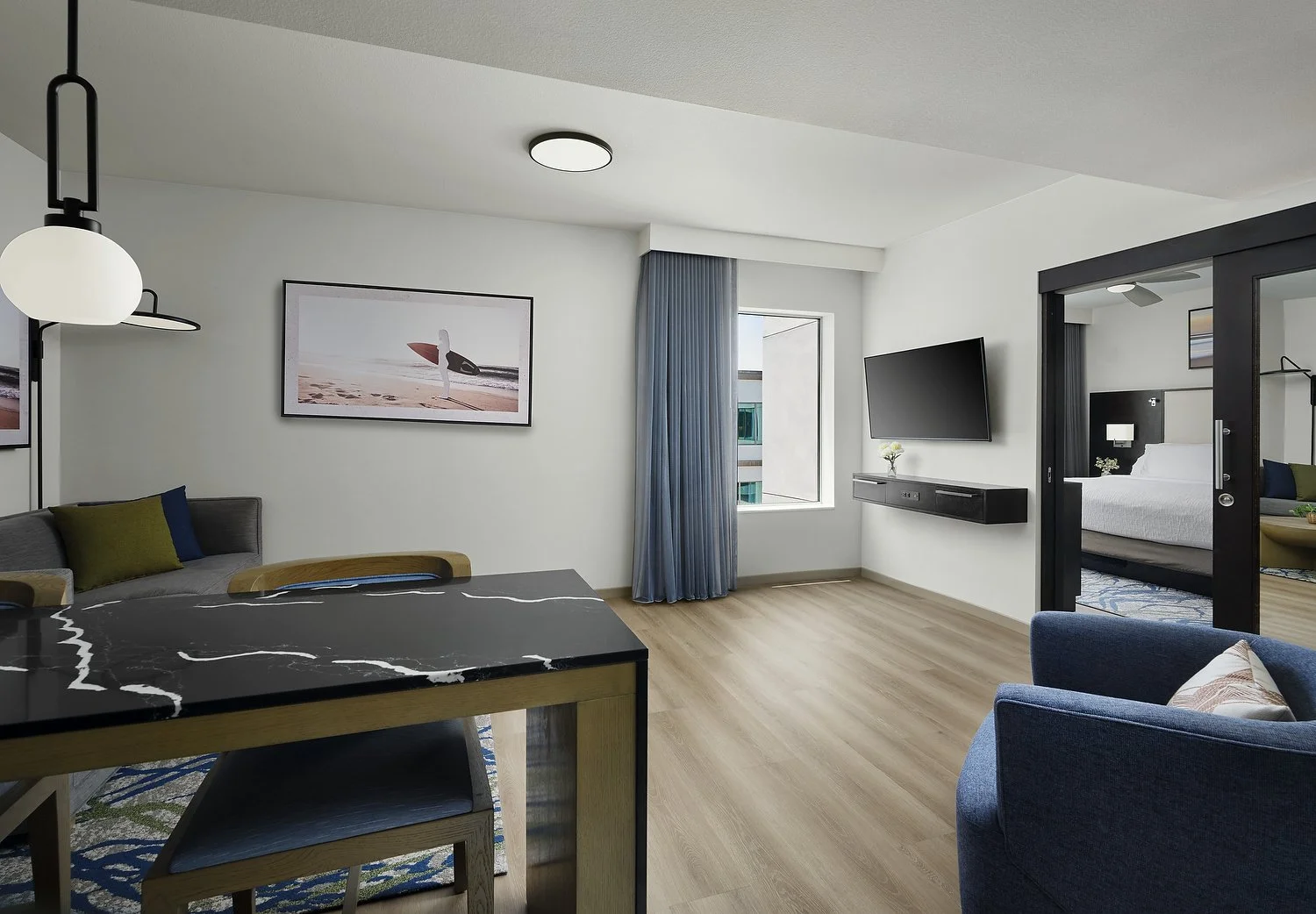 Homewood rm 656 one bedroom king.JPG