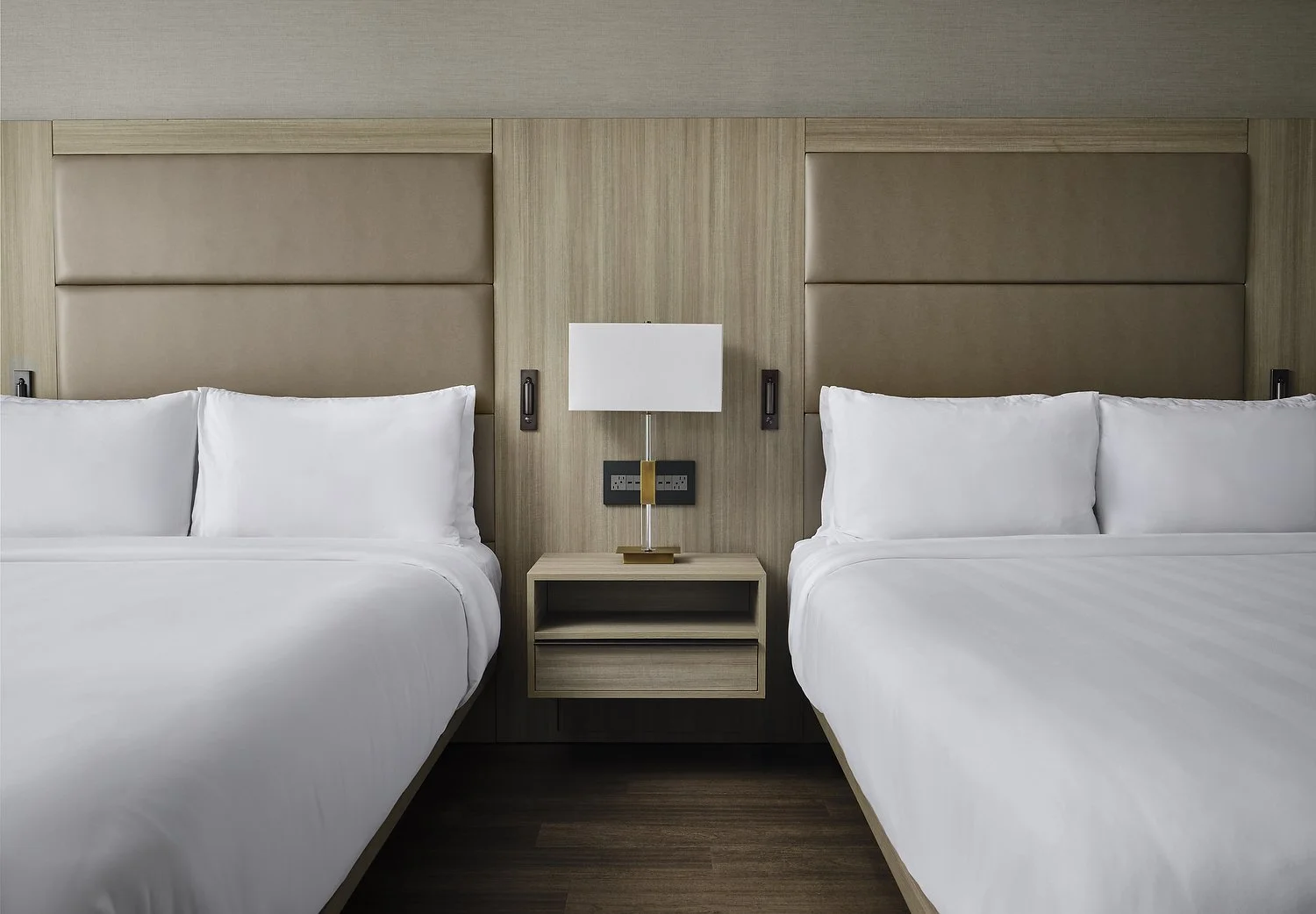 Guests room  QQN (604) double queen bed paining.JPG