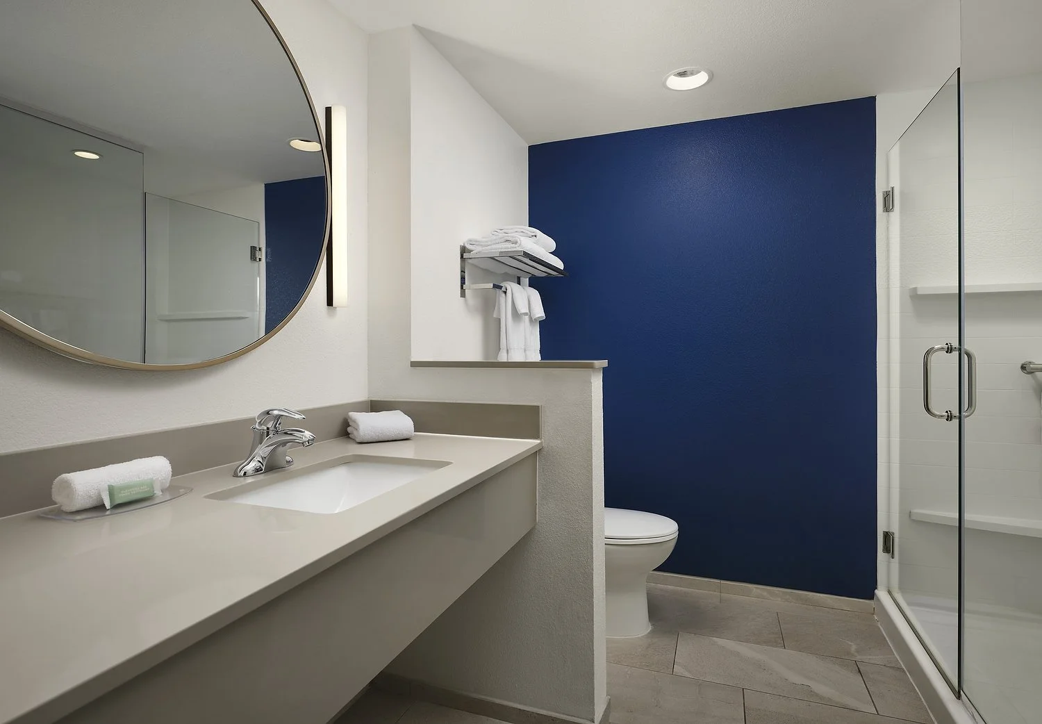 FF_DENOO_rm363_bathroom.JPG