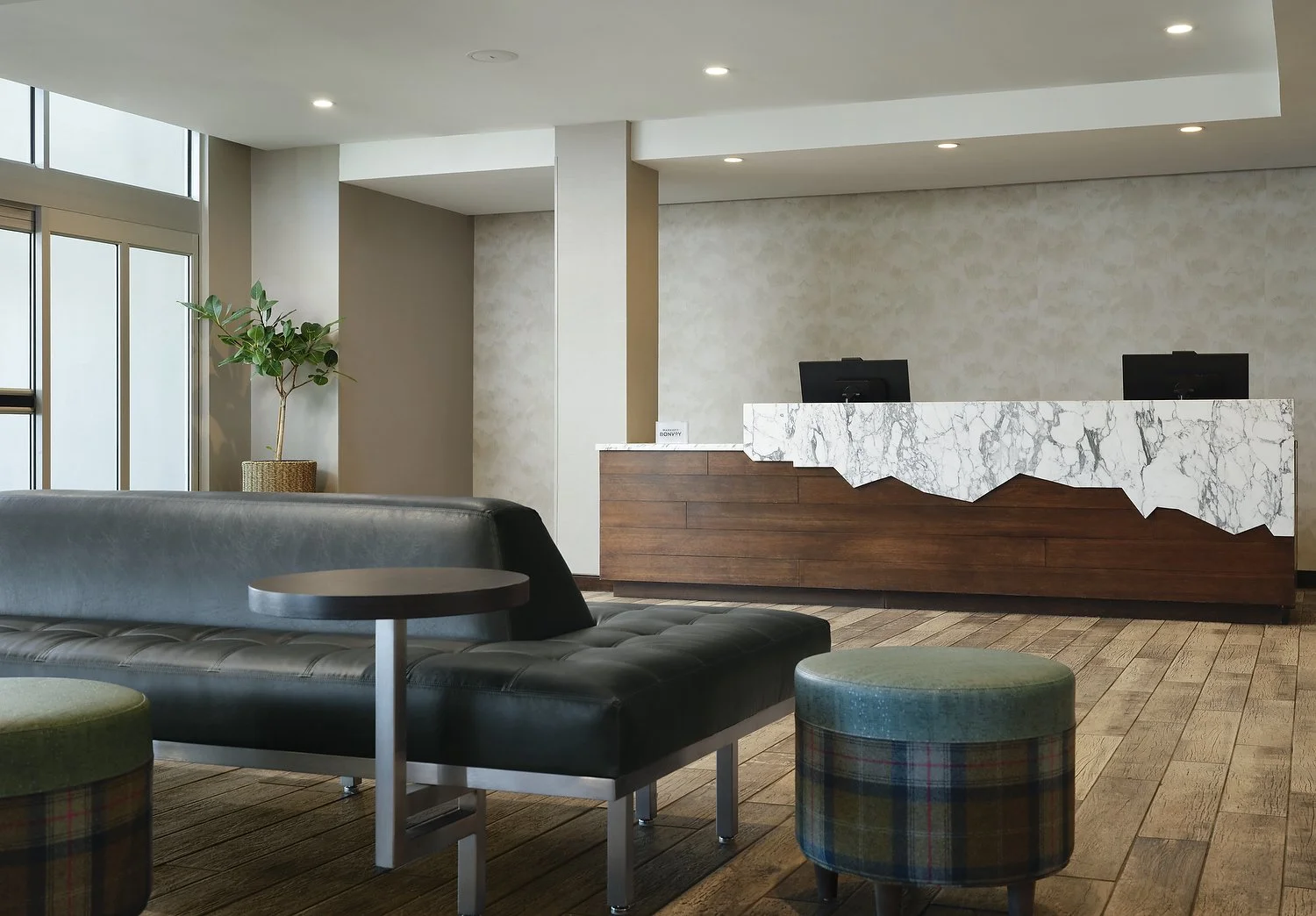 RI_DENOF_front_desk.JPG