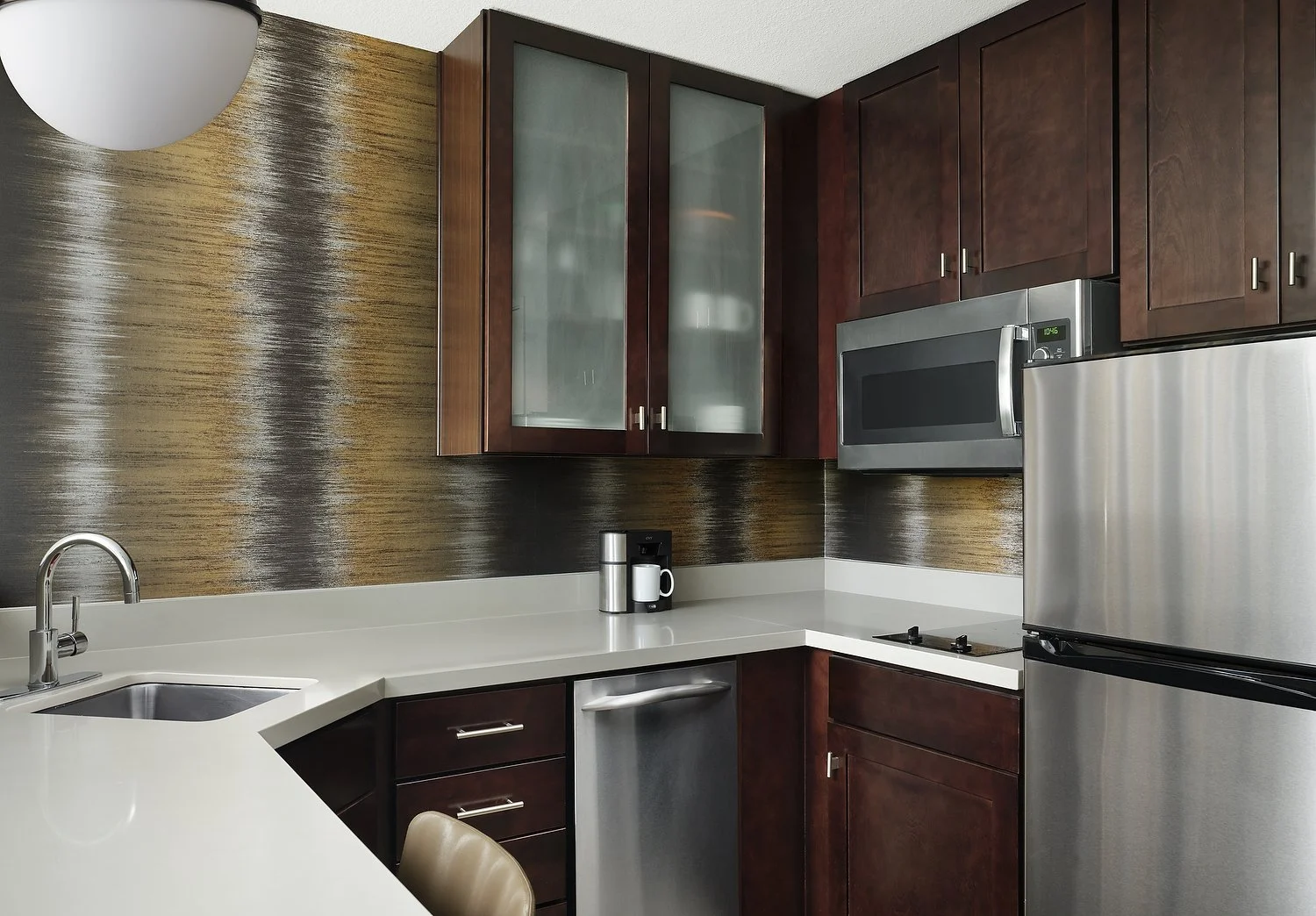 RI_DENOF_rm430_studio_kitchen.JPG