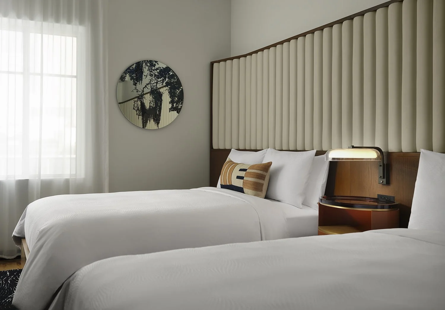 325 GRIFFIN DOUBLE HEADBOARD v2.JPG