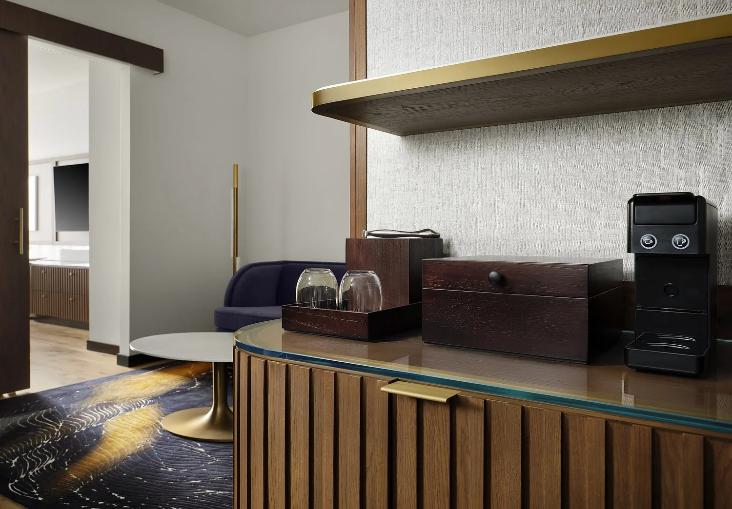 1022 SABLE SUITE DETAIL WETBAR.JPG