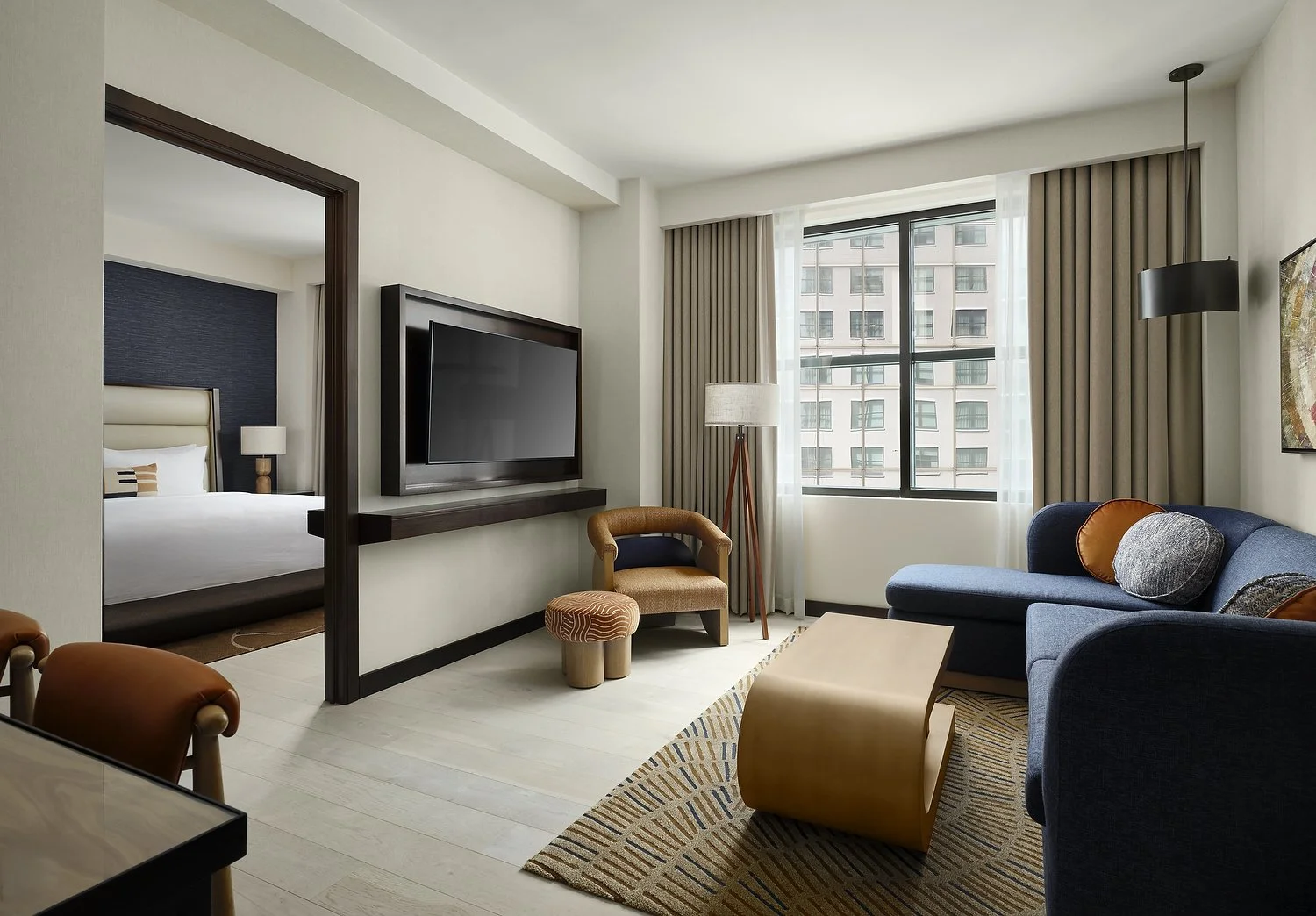 1803 deluxe suite.JPG