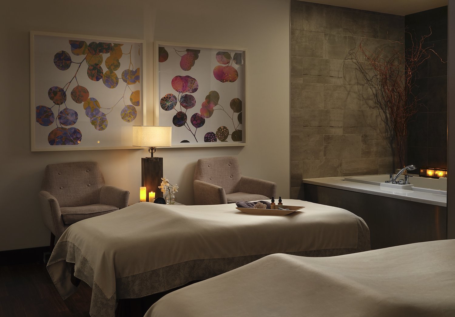 GRIFFIN SPA massage room.JPG