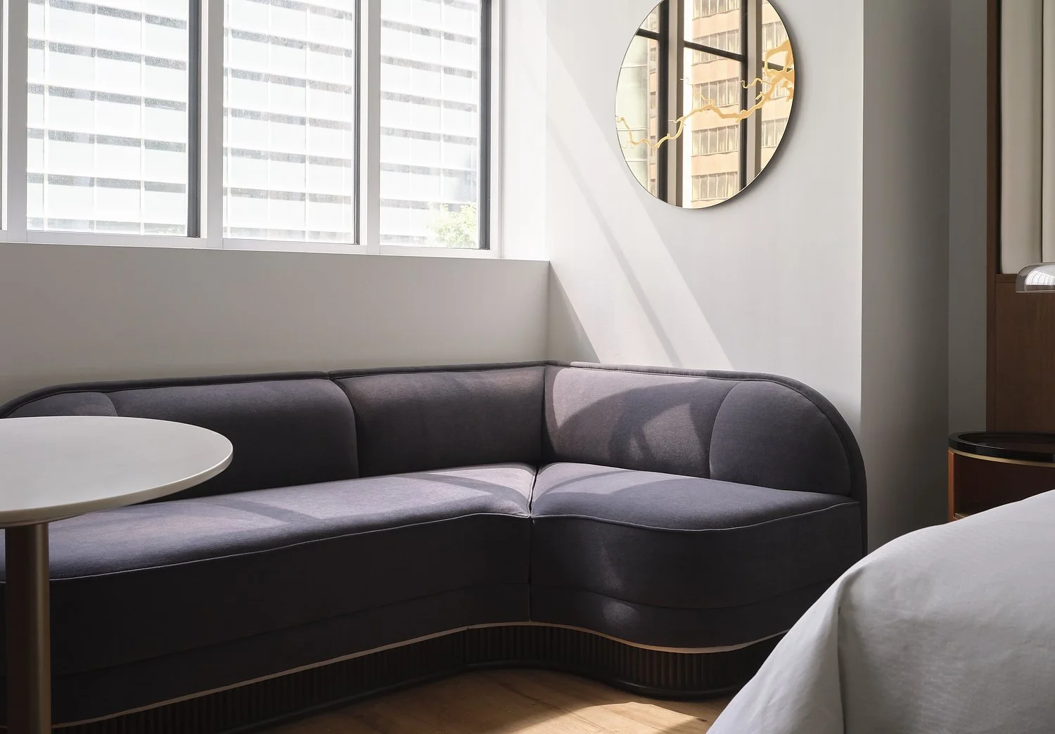rm326 griffin couch.JPG