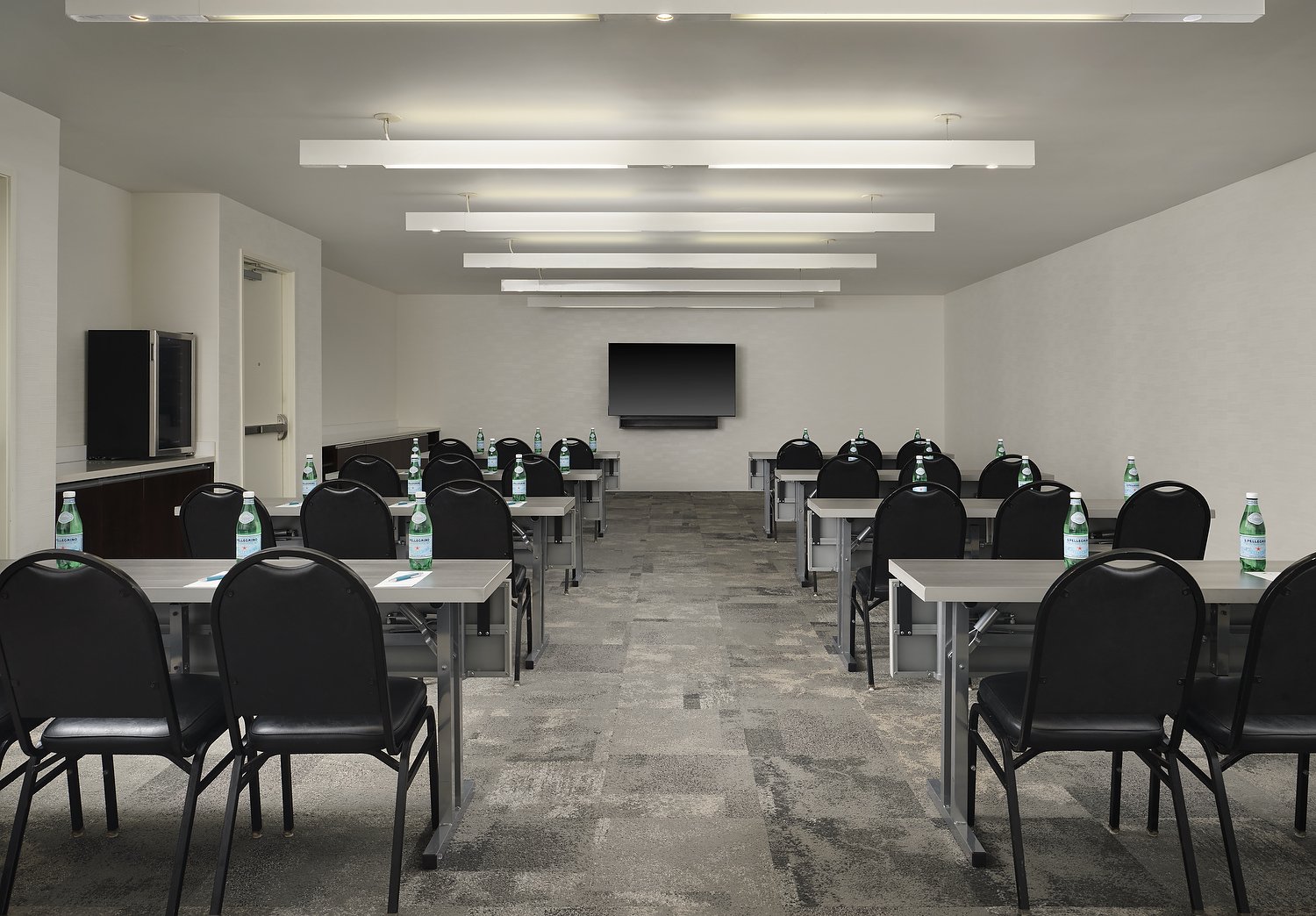 EL_DFWEL_classroom_meeting.JPG