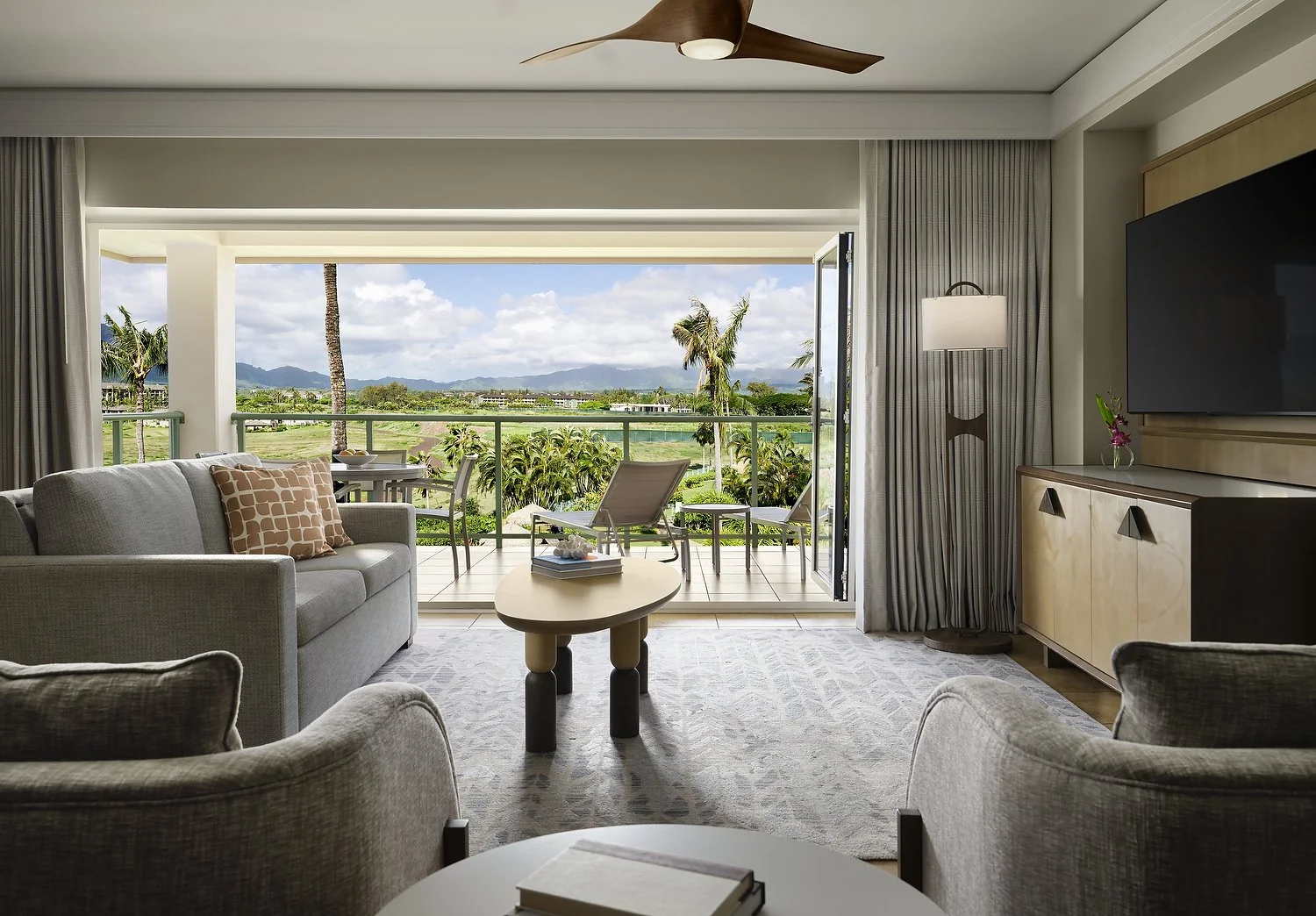 KAUAI MARRIOTT room 1412 oces 2 BDRM oceanview living v2.JPG