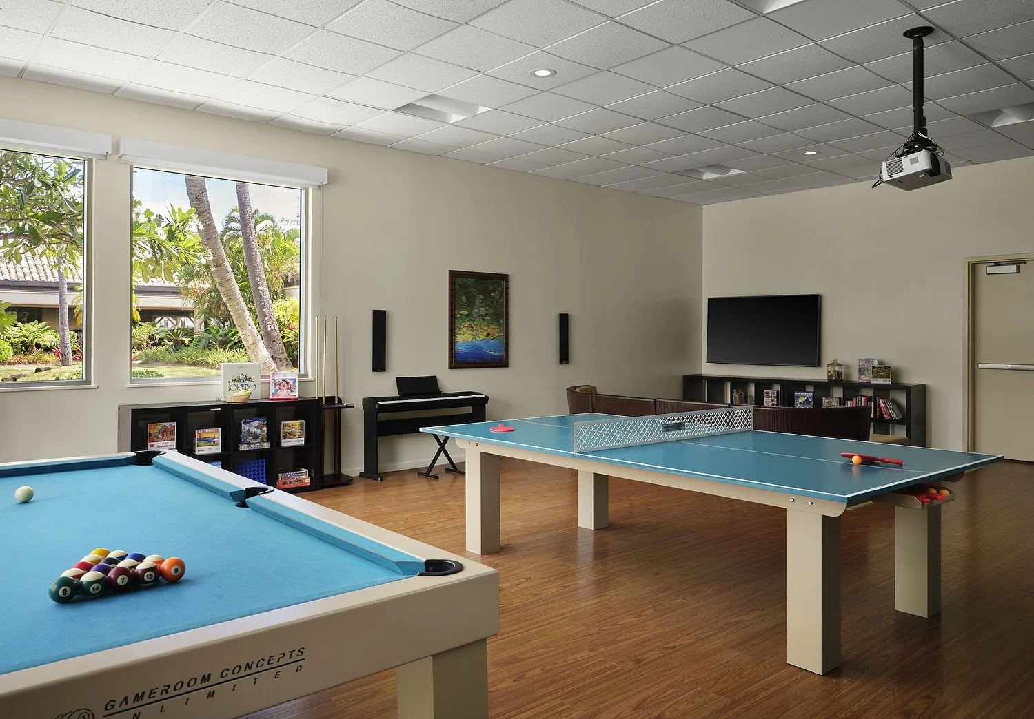kauai mvc play room A.JPG