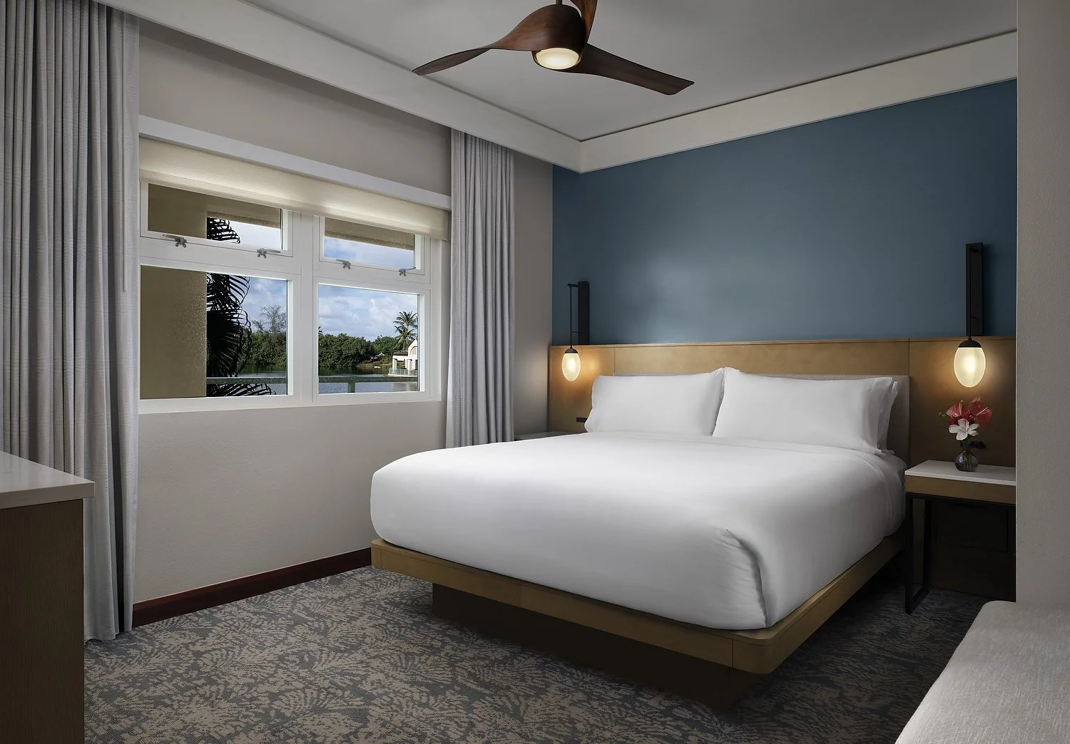 Kauai MVC Rm1204 Oceanfront 2nd bedroom.JPG