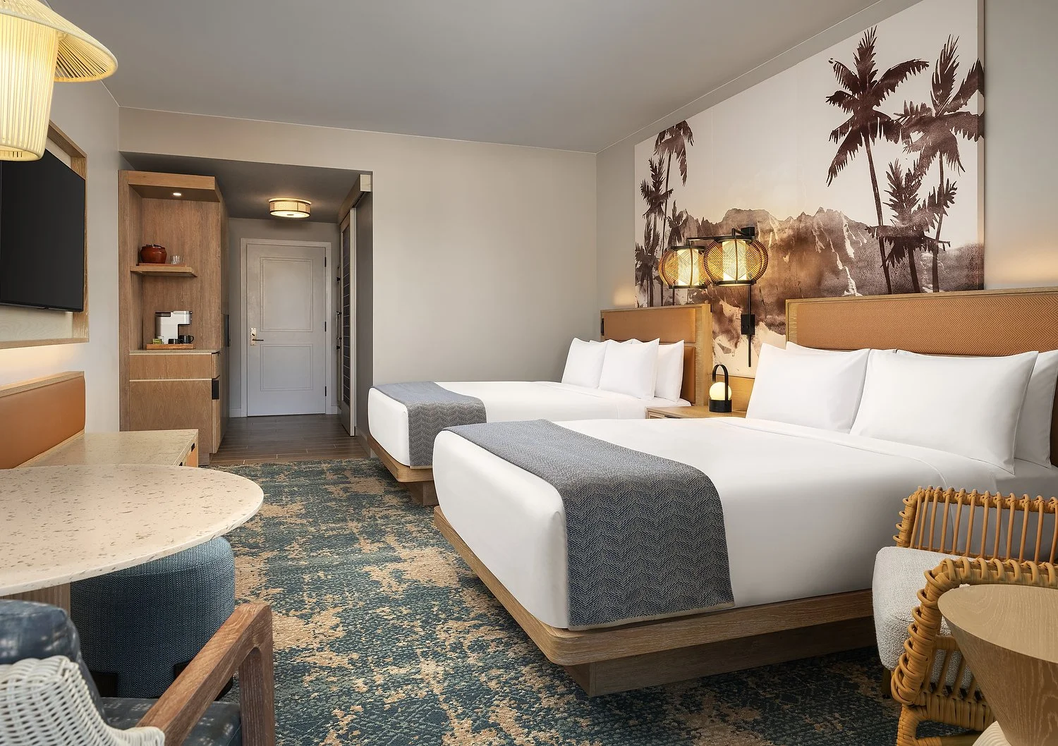 KAUAI HILTON - RM 204 DOUBLE QUEEN REVERSE.JPG