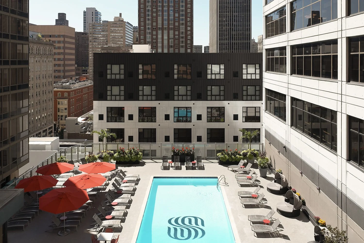 Sonesta Philly pool 5.JPG