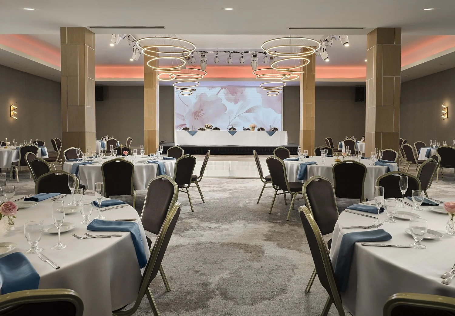 DE_ONTDE_banquet_hall.JPG