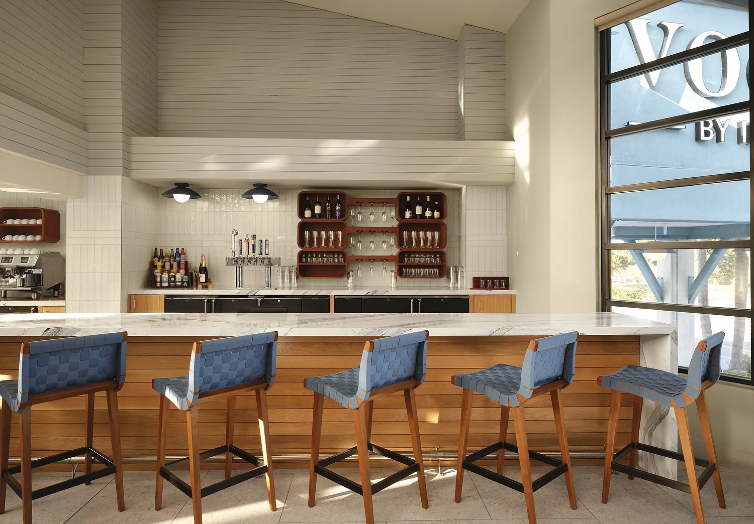 Solana Beach VOCO bar.JPG