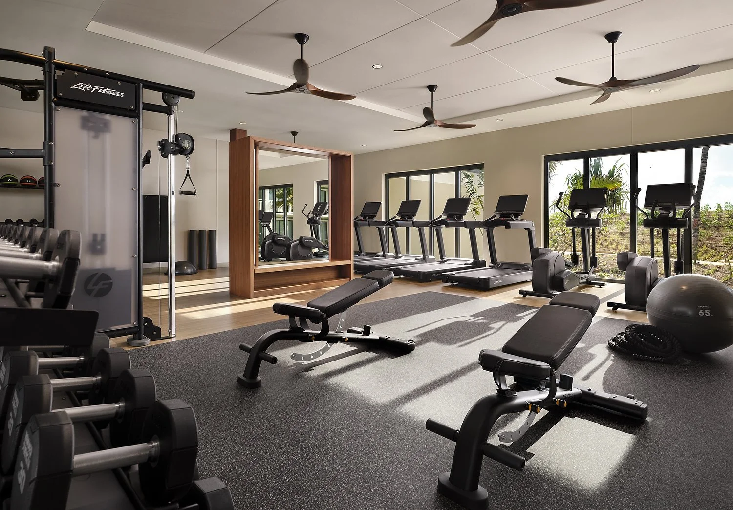 KAUAI HILTON fitness center Polished.JPG