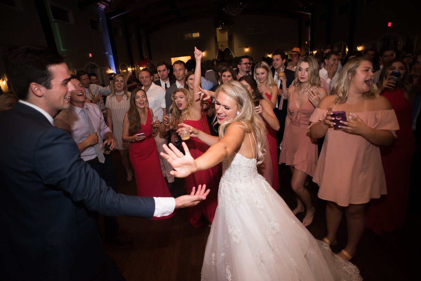 Photo by Kacey Gilpin Weddings