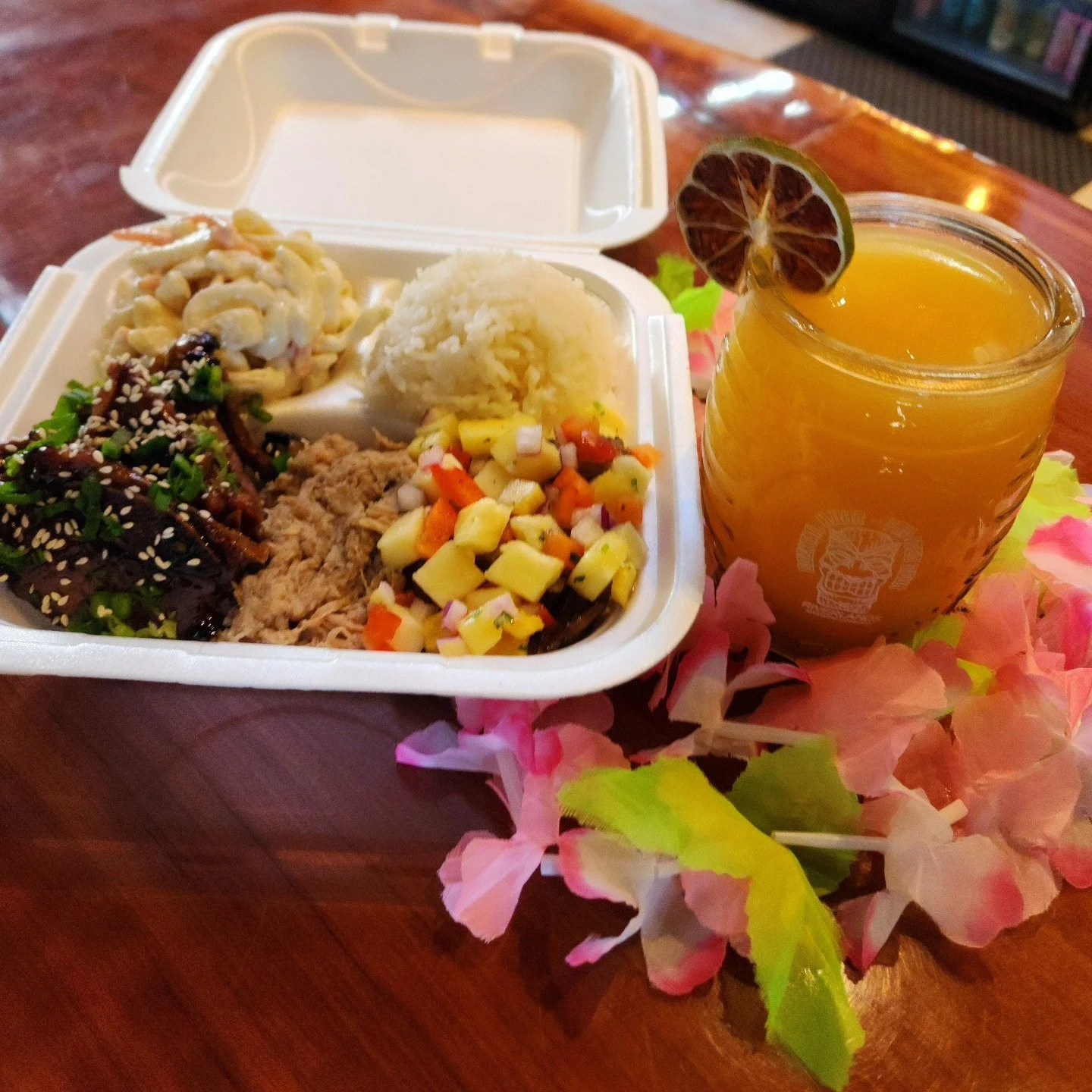 Flyin' Hawaiian - Monday Food Truck in St. Charles