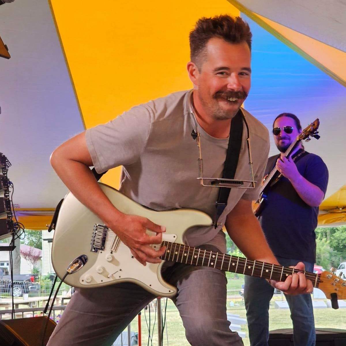 Stephen Bores - Friday Night Live Music in St. Charles