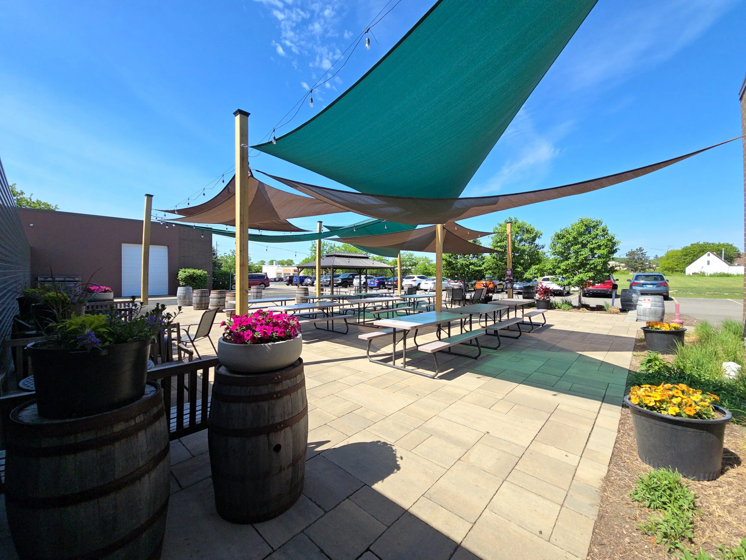 The shaded patio at Riverlands Brewing Company in St. Charles, Illinois.